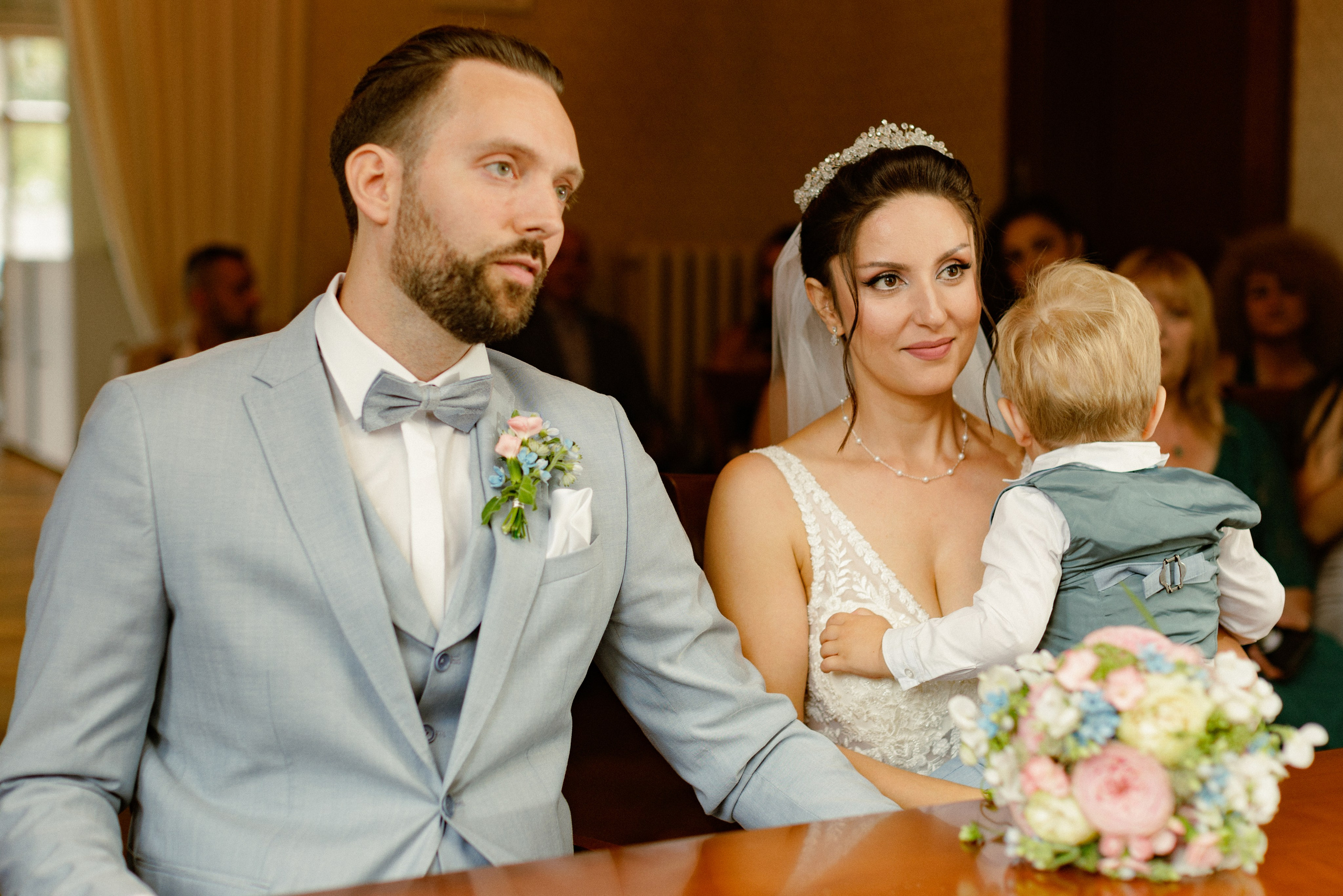 Hochzeitsfotografie in der Weißen Villa Elmshorn | Historischer Charme in Schleswig-Holstein. Hochzeitsfotograf und Hochzeitsvideograf aus Hamburg | Roka21Film