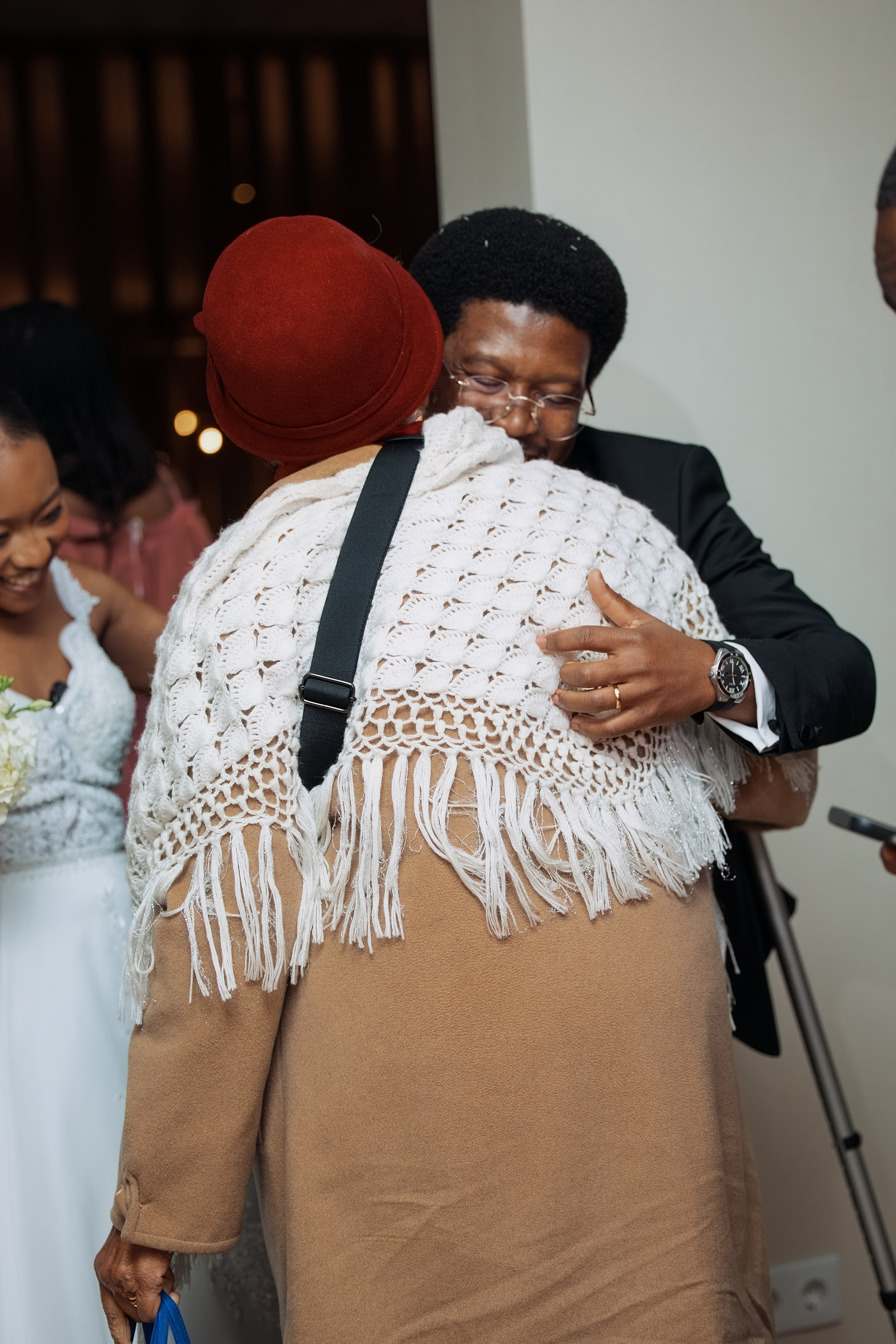 Nawik e Ethson. Fazemos o seu casamento ser lembrado por gerações