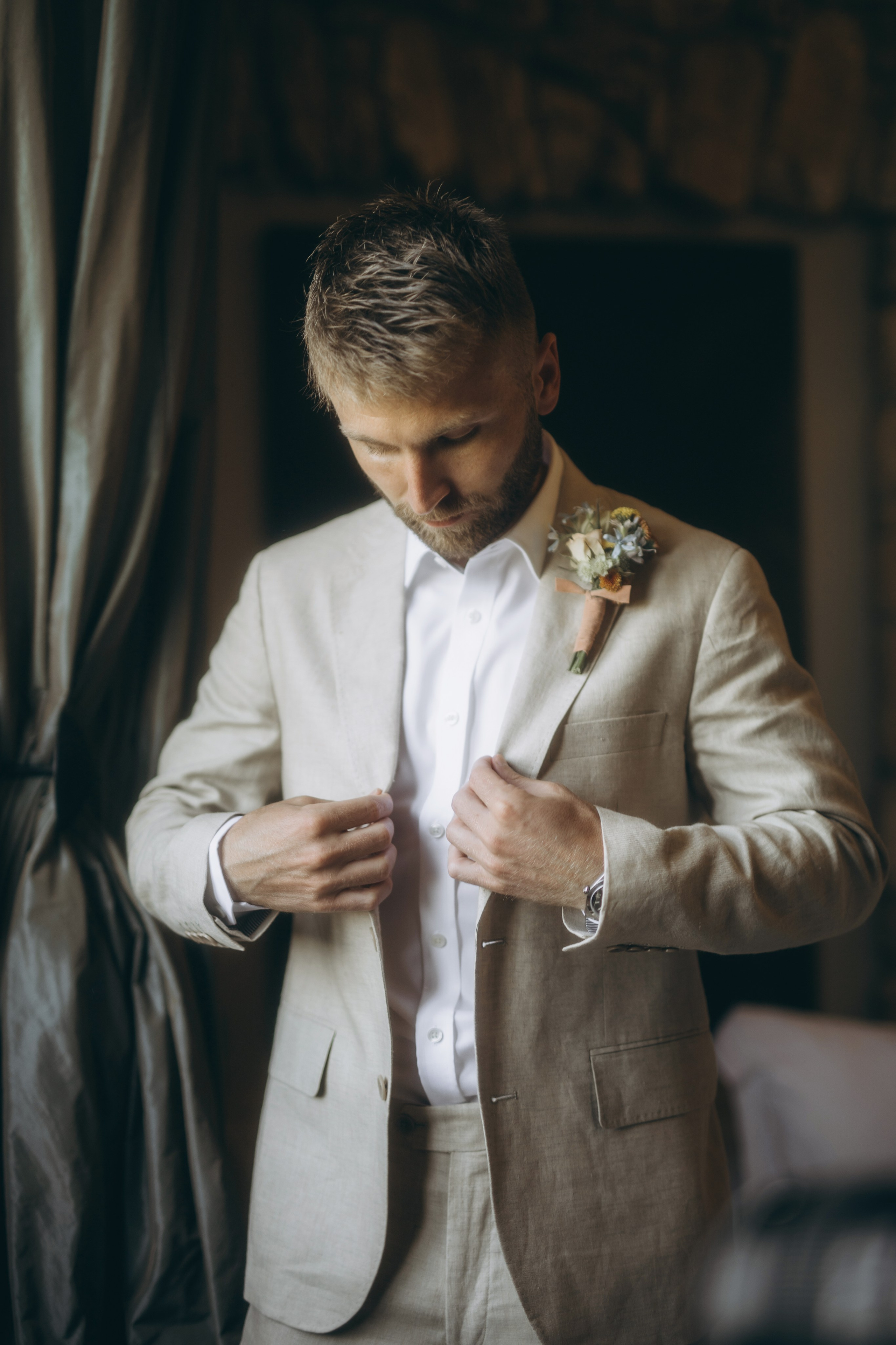 Lauren & Jamie. Hotel Castell d’Emporda. Paola fotógrafo / videografo de bodas en Barcelona