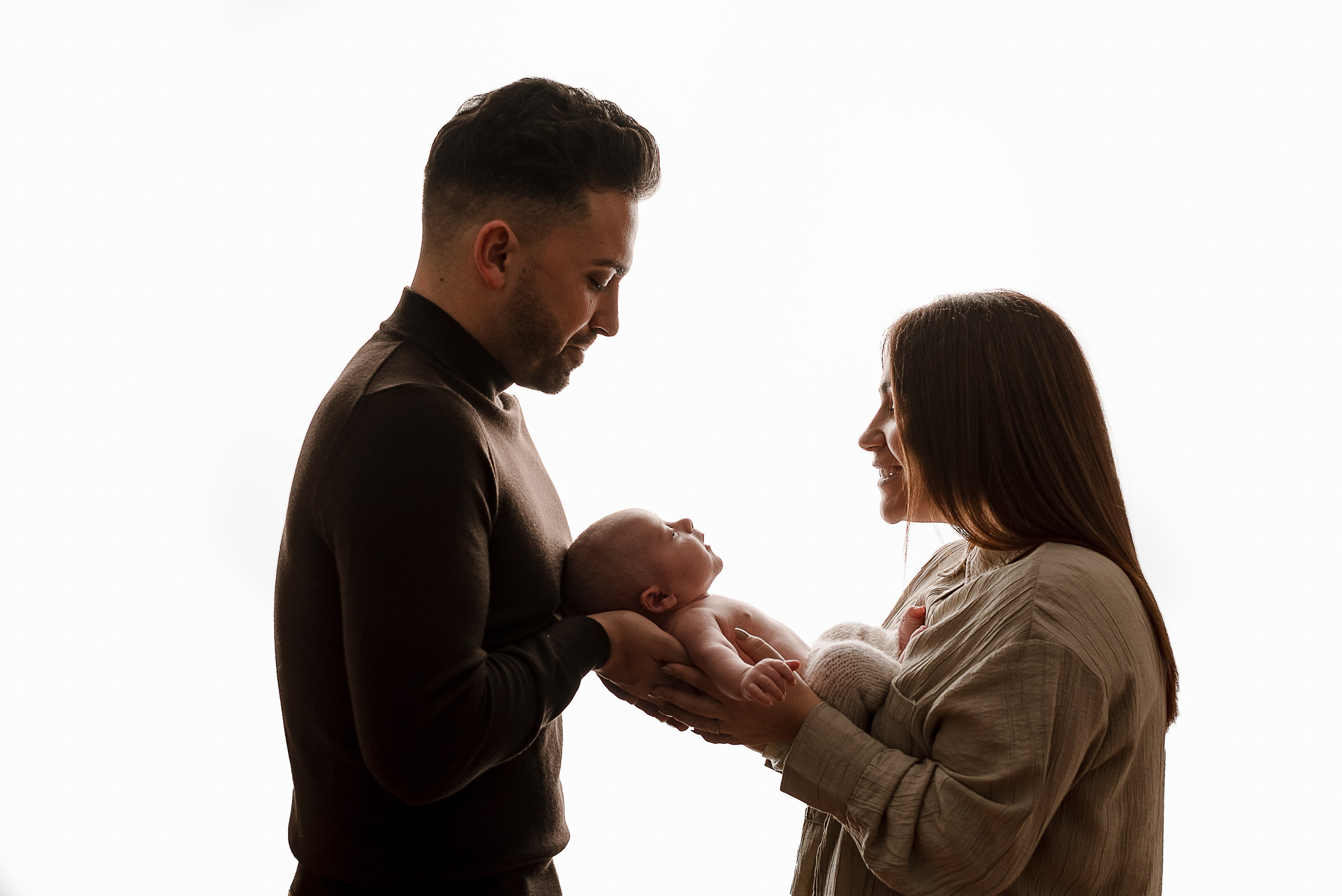 NEWBORN. Destination Wedding Photographer in Portugal | Alexandra Mieres Photography
