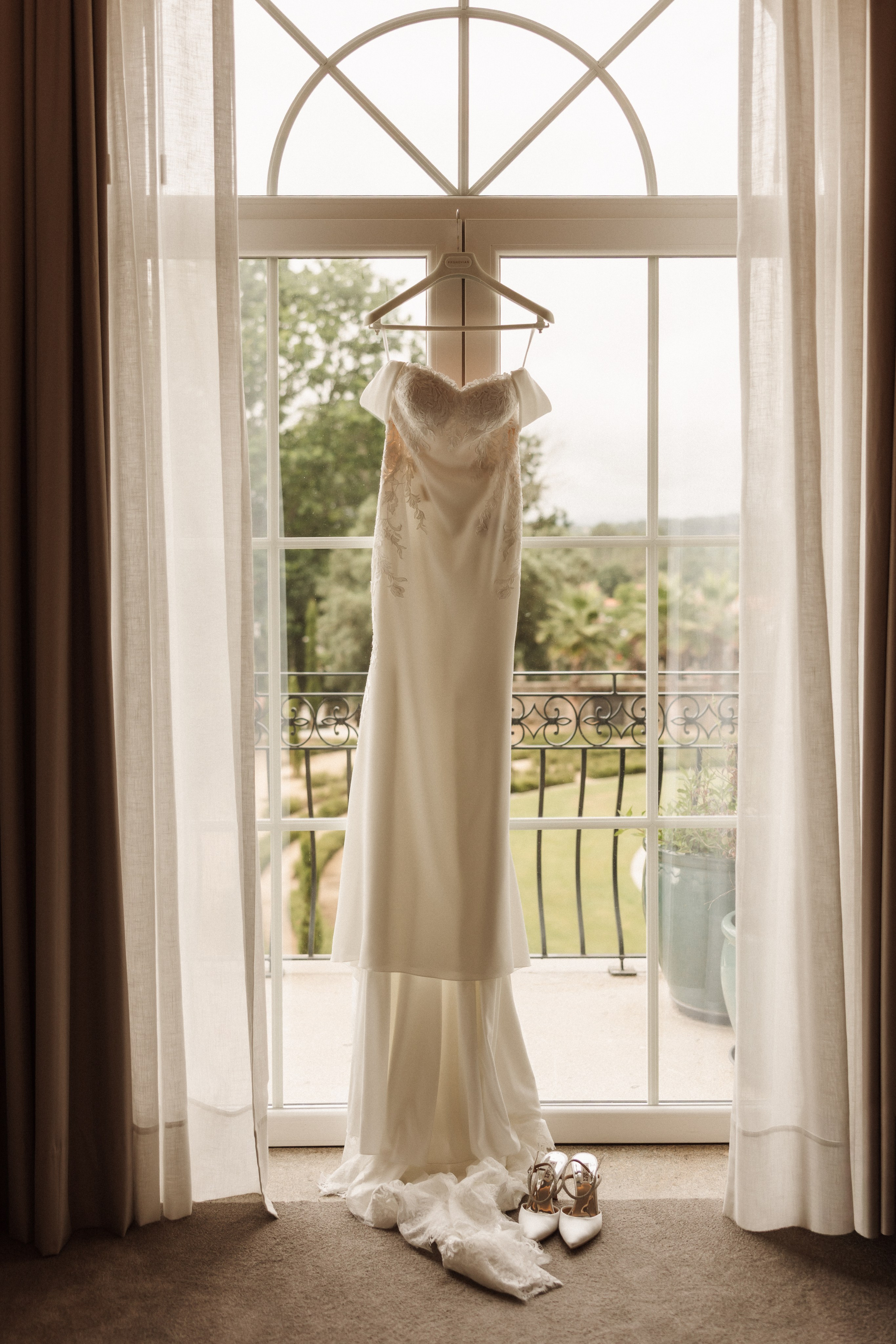 Sara & Mário. Destination Wedding Photographer in Portugal | Alexandra Mieres Photography