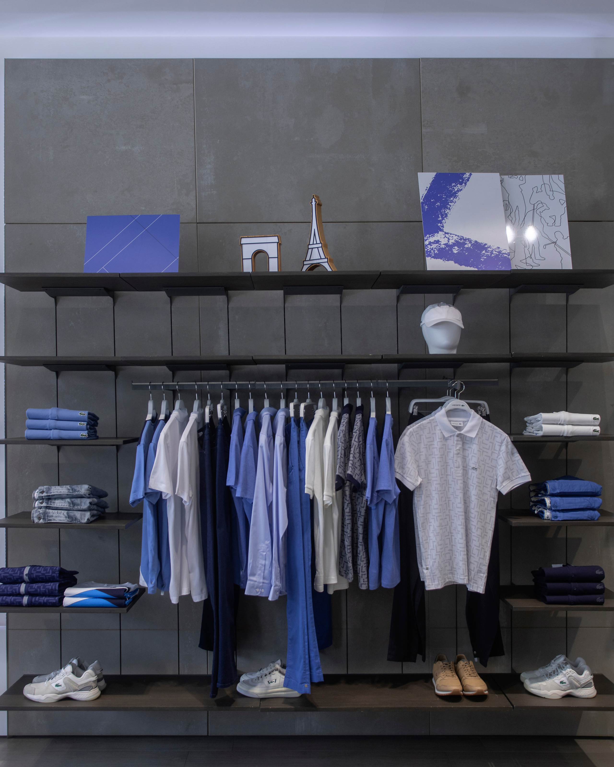 Интерьер Lacoste. Жданова Дарья Фотограф Ташкент