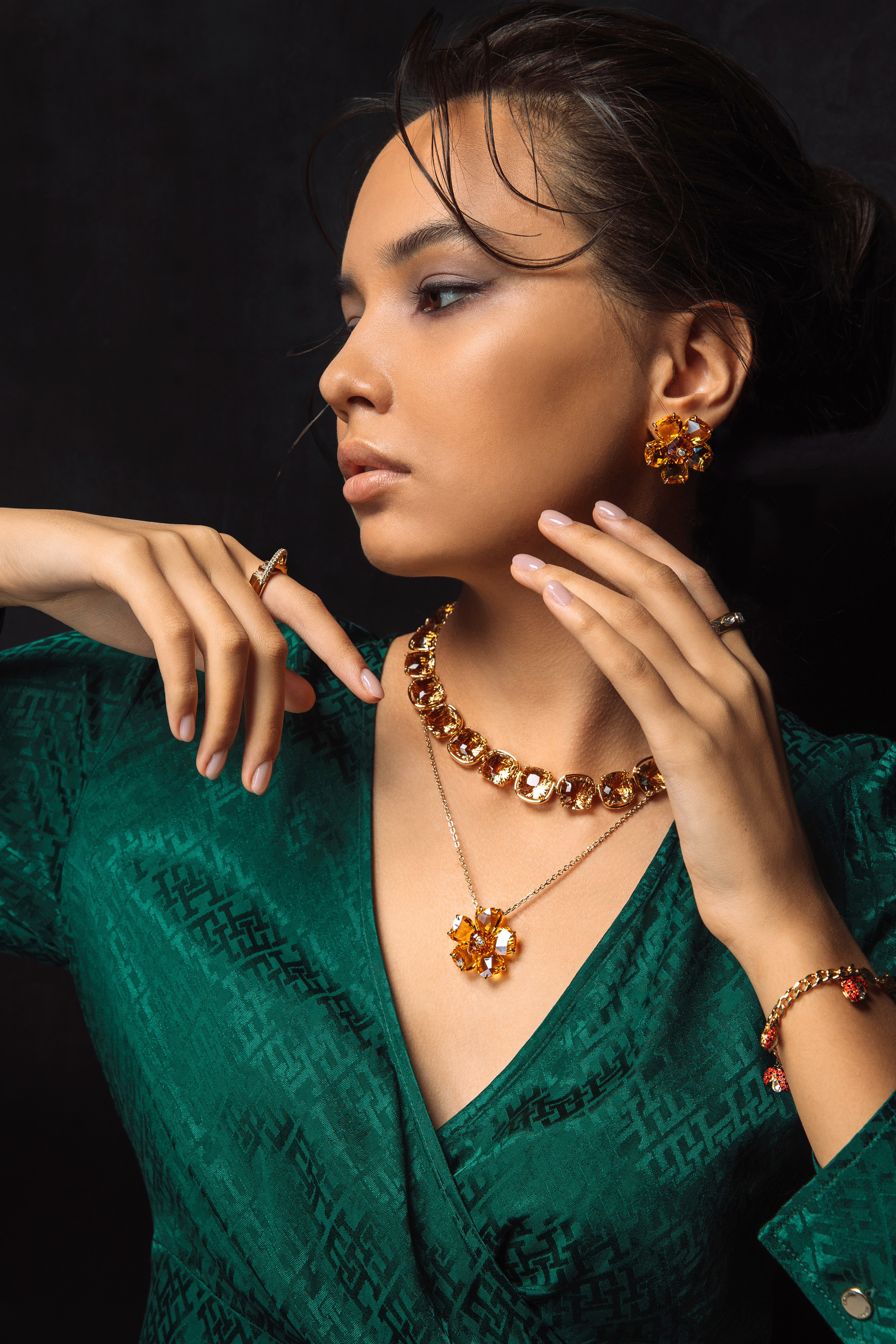 Swarovski. Жданова Дарья Фотограф Ташкент