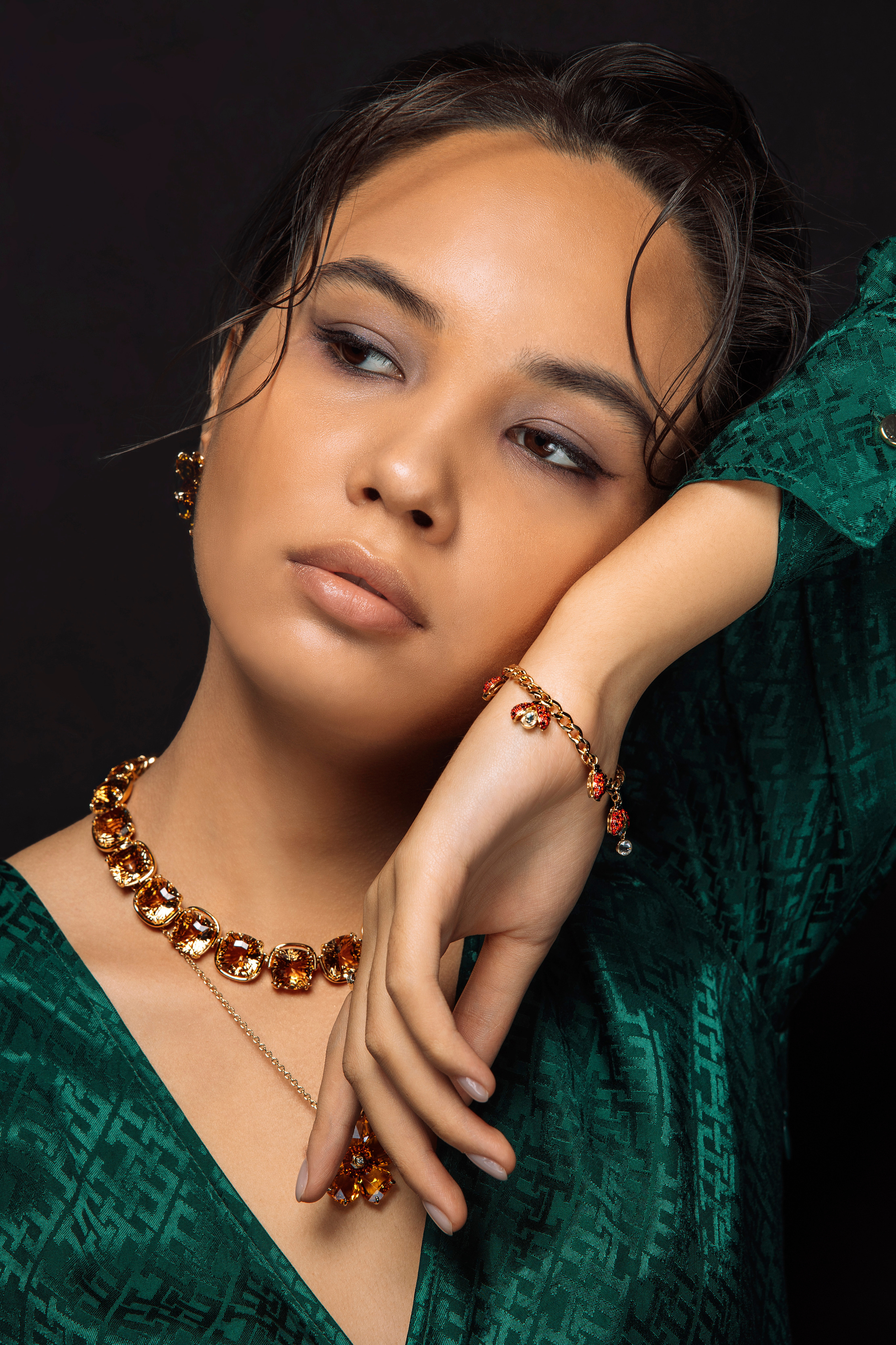 Swarovski. Жданова Дарья Фотограф Ташкент