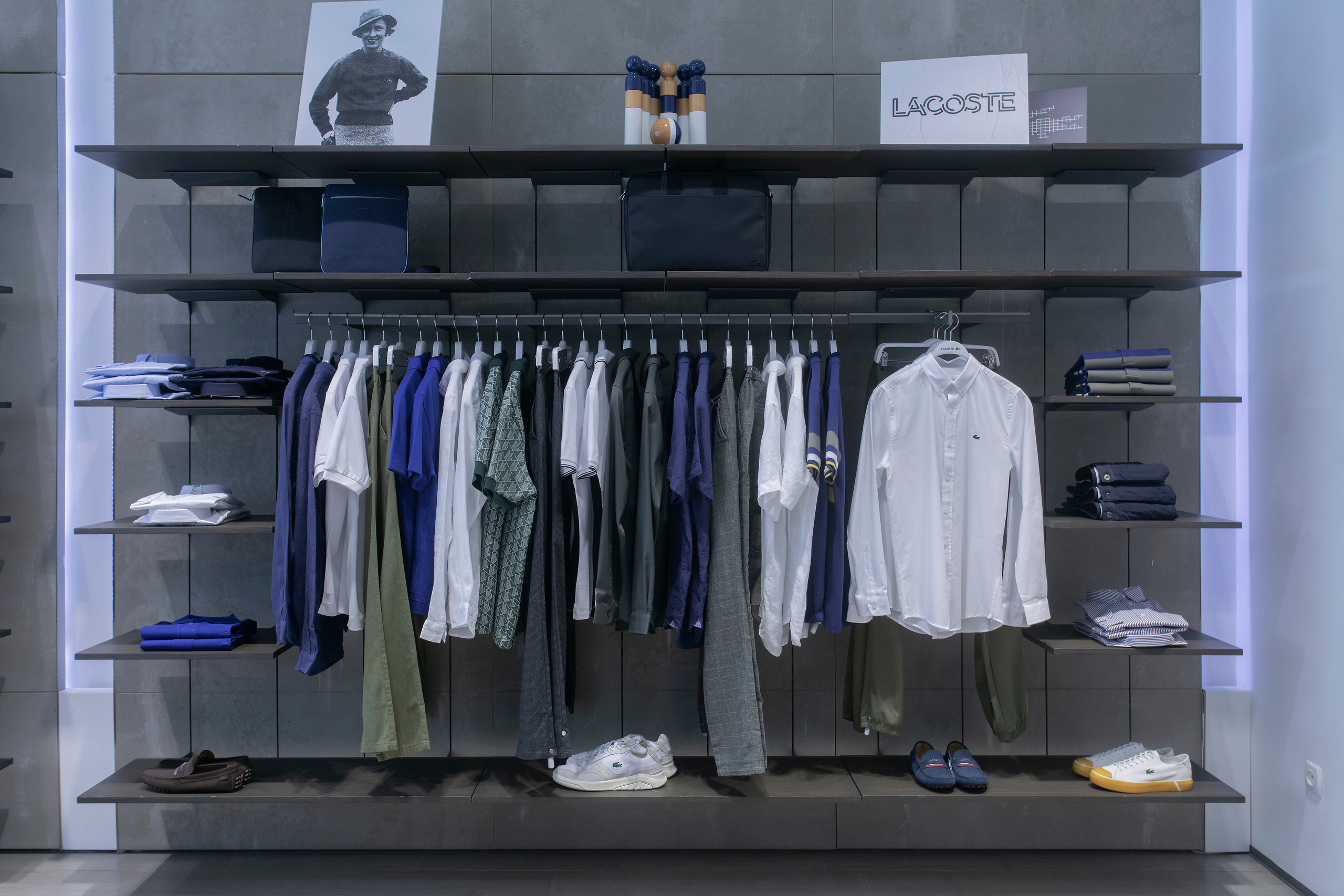 Интерьер Lacoste. Жданова Дарья Фотограф Ташкент