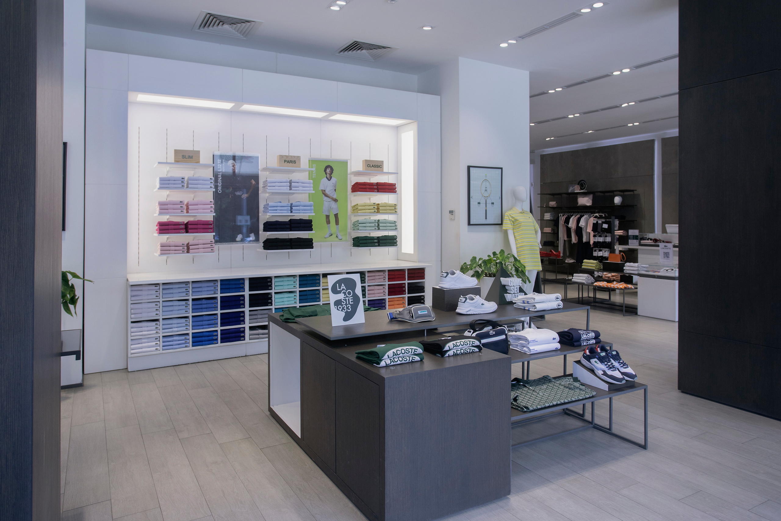 Интерьер Lacoste. Жданова Дарья Фотограф Ташкент