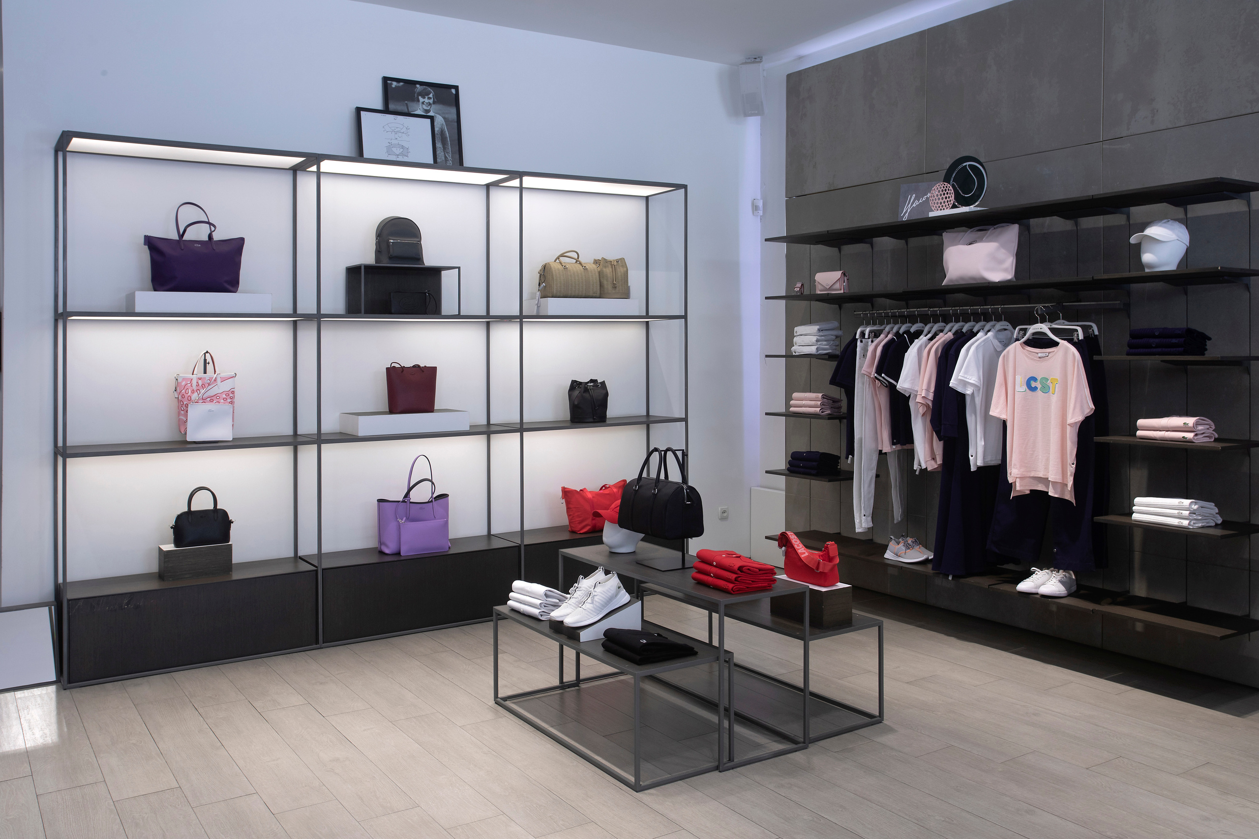 Интерьер Lacoste. Жданова Дарья Фотограф Ташкент