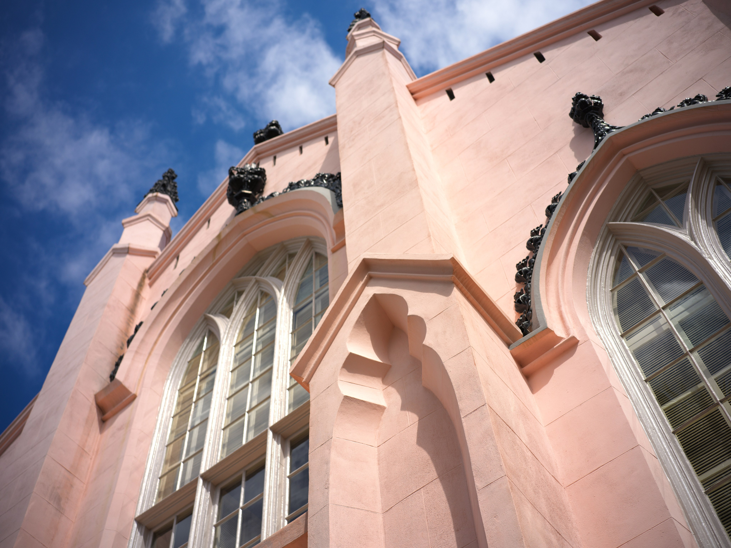 Colour. Sonny Photos