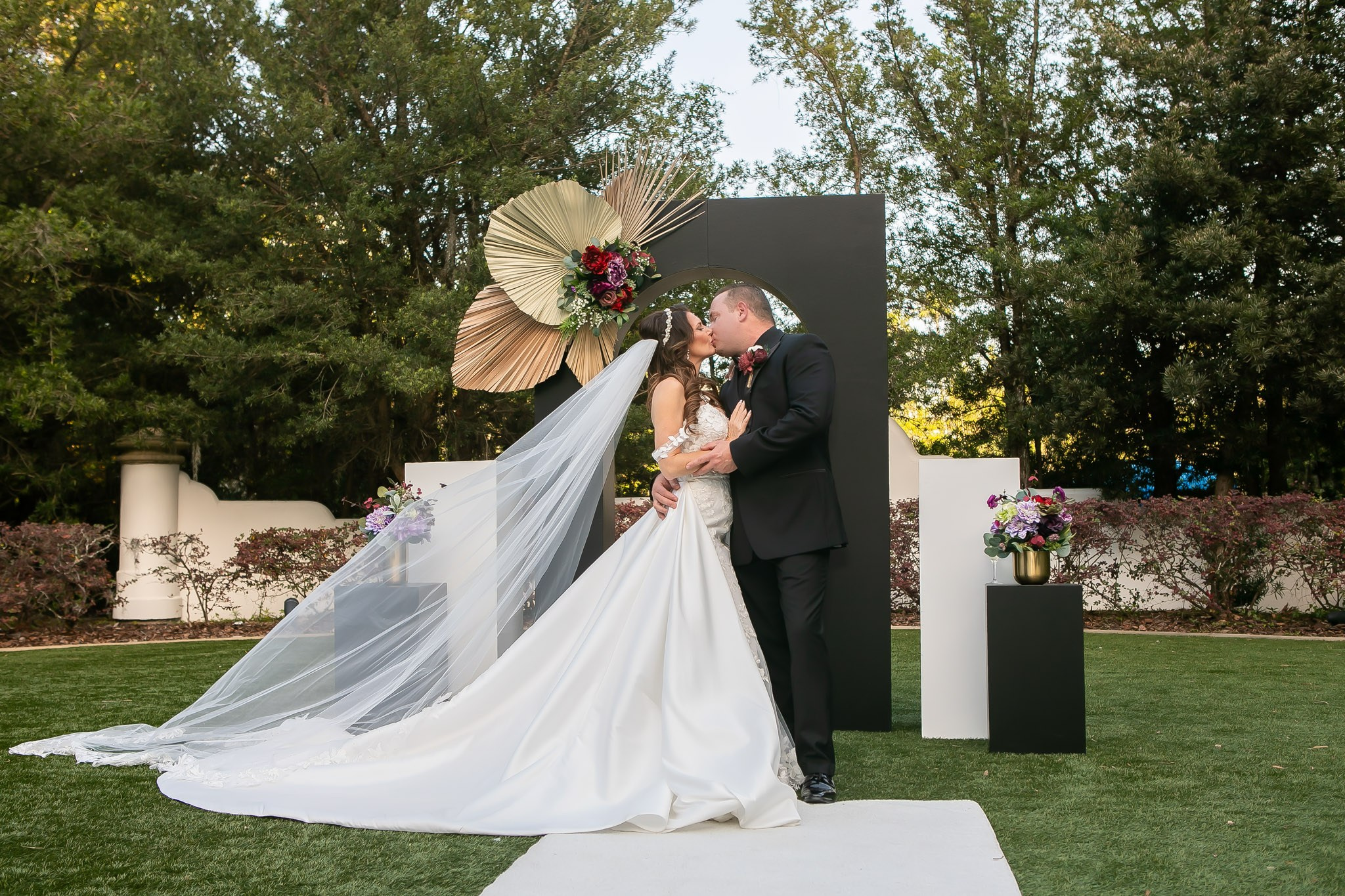 Hard Rock Hotel Orlando Wedding. Florida Wedding Photographer| U.S. & Worldwide| Lana Hollin