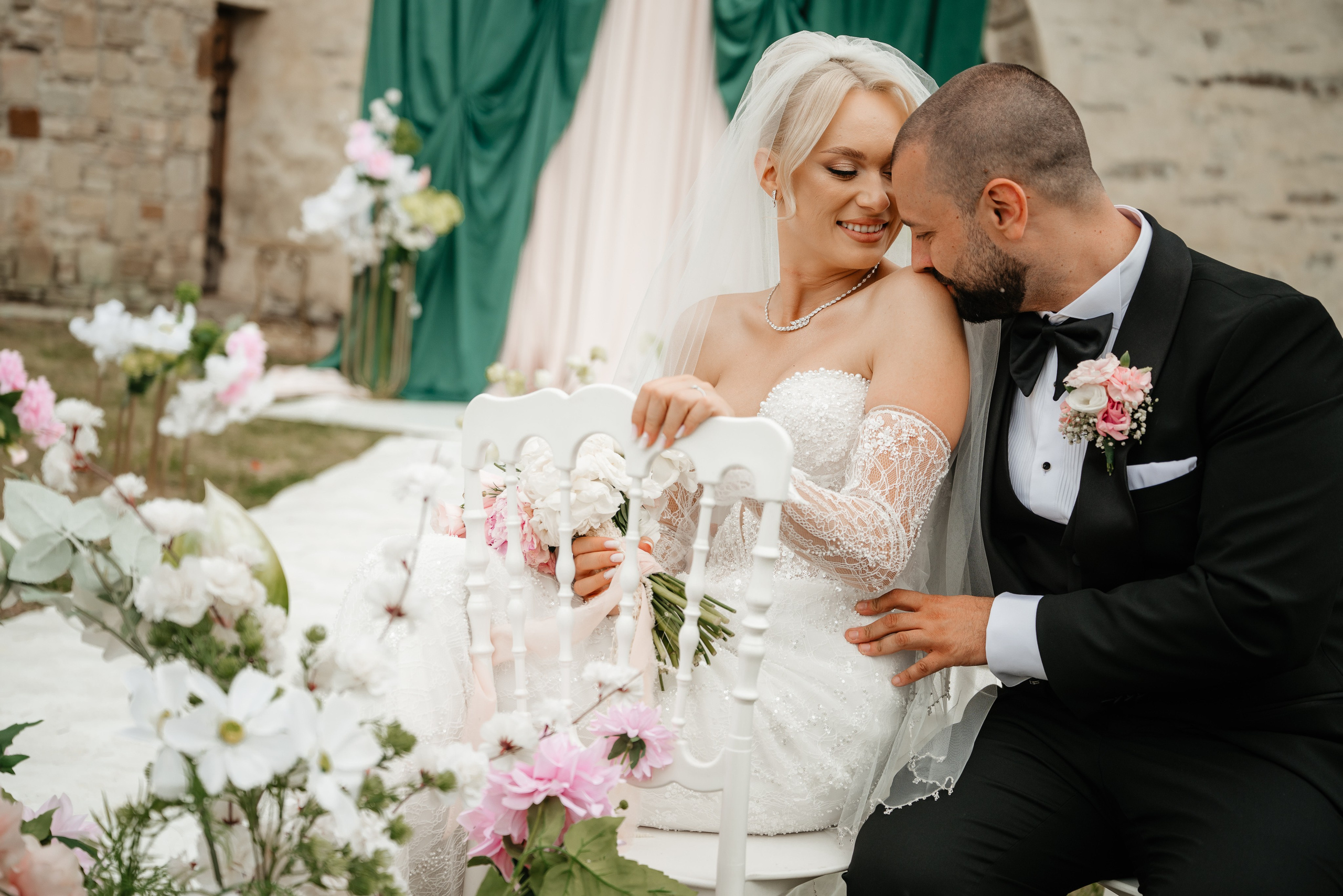 🤎 G a b r i e l a & D a n i e l - Wedding Day Preview. Wedding & Family Photographer