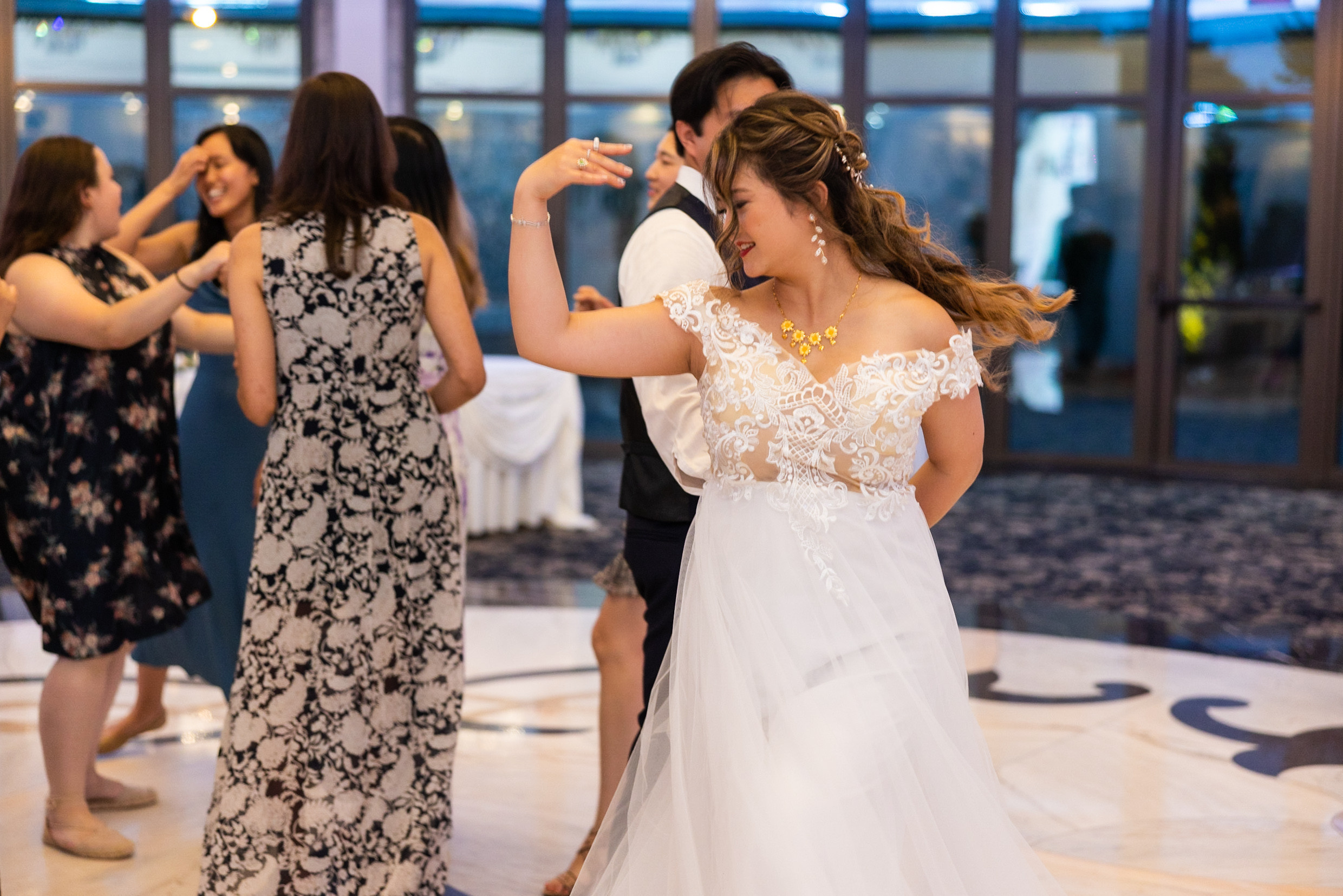 Karen and Edwin. Wedding Photo & Video