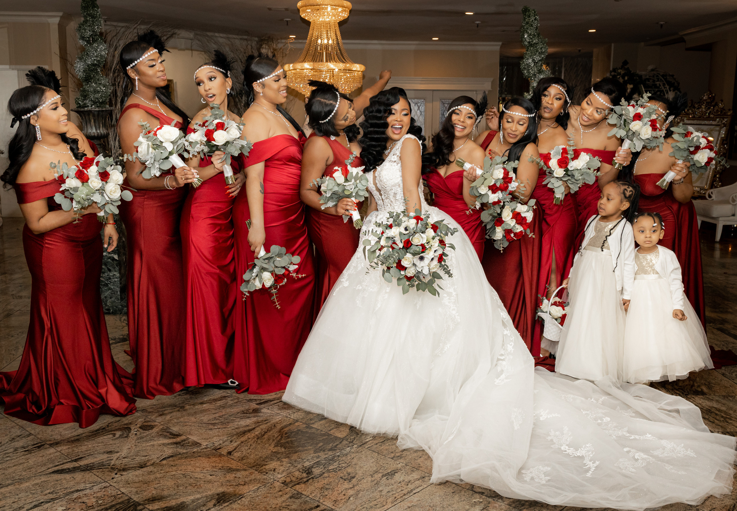 Mr. & Mrs. Burton. Wedding Photo & Video