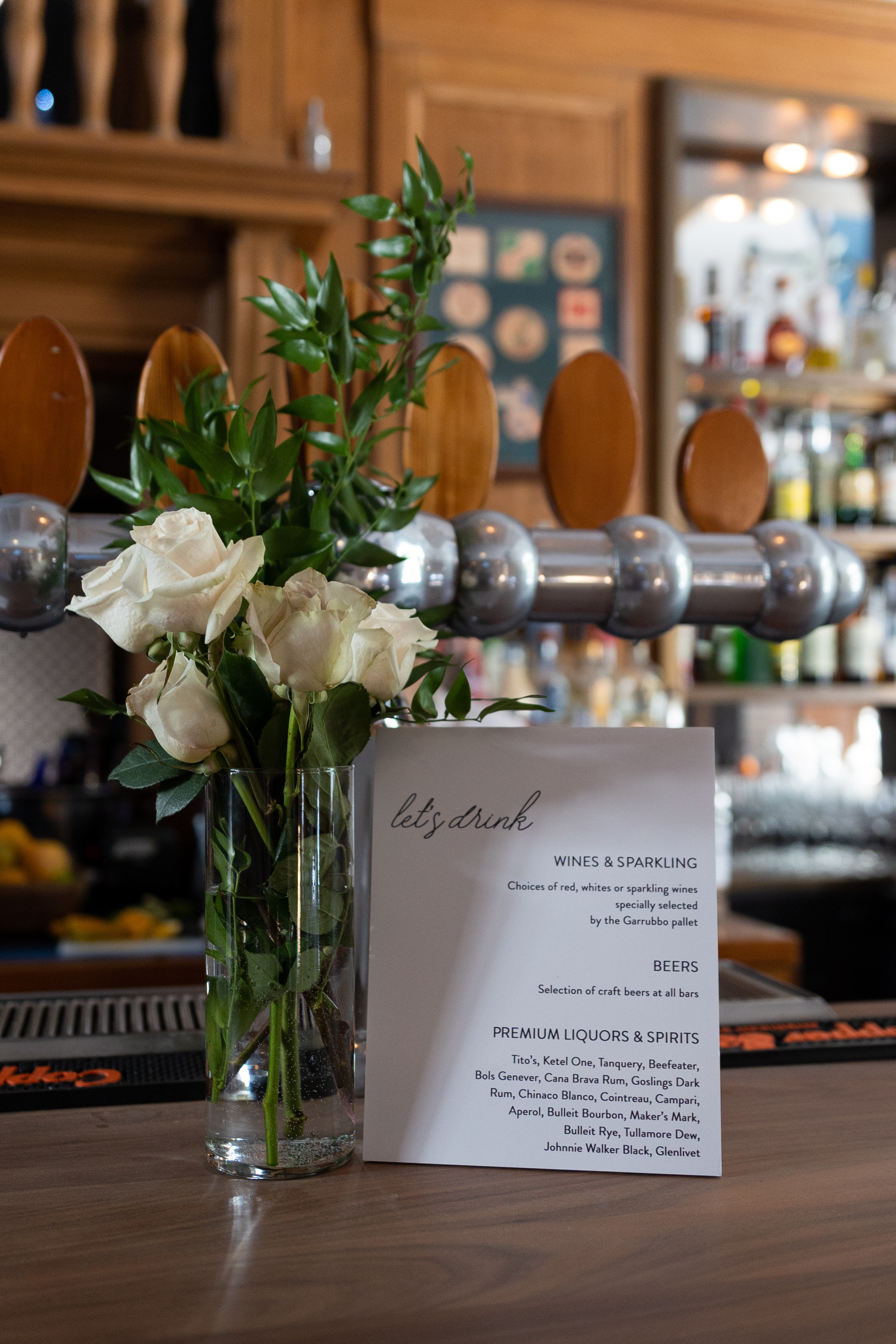 Claudie and Philip. Wedding Photo & Video