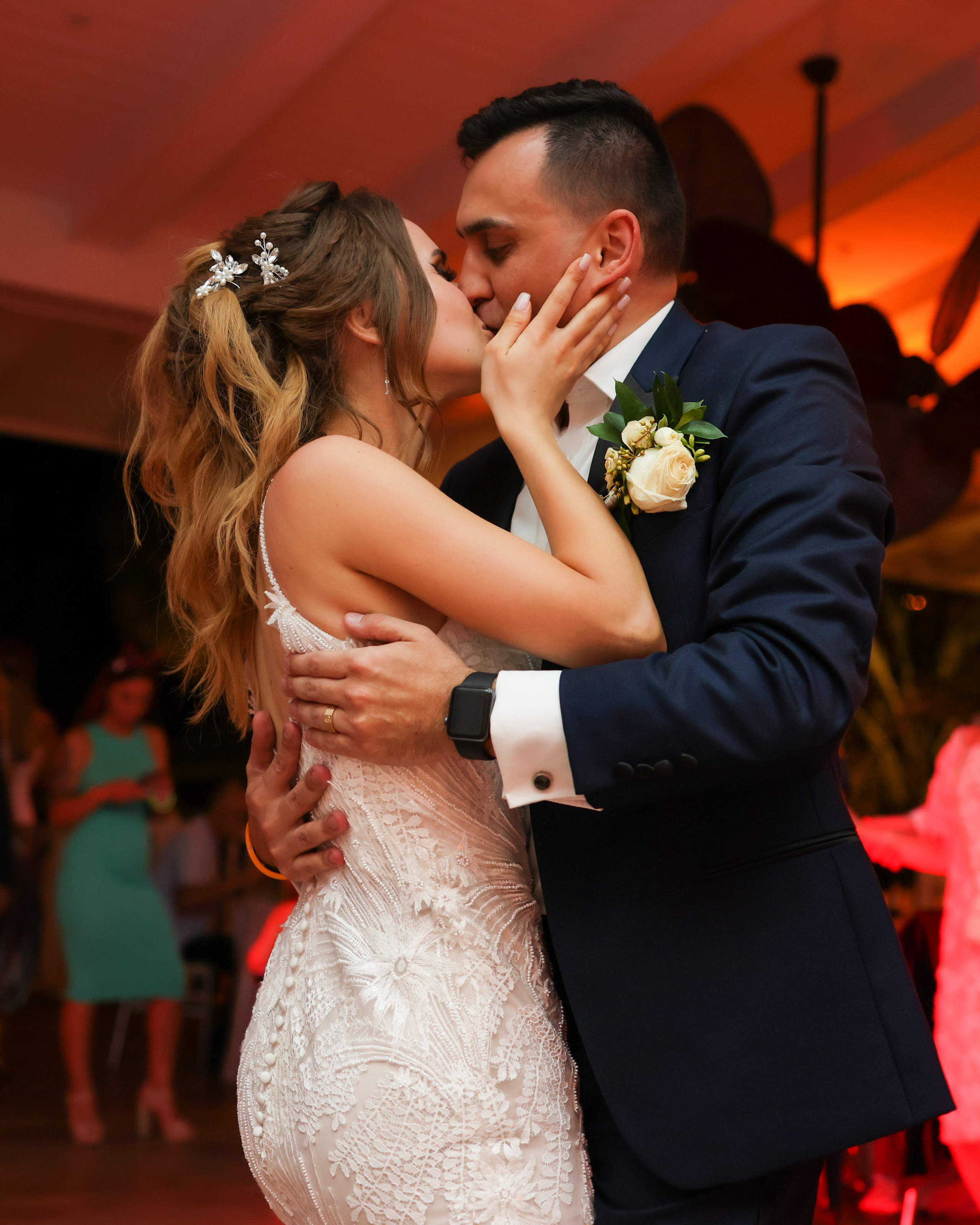 Elizabeth and Ruslan. Wedding Photo & Video