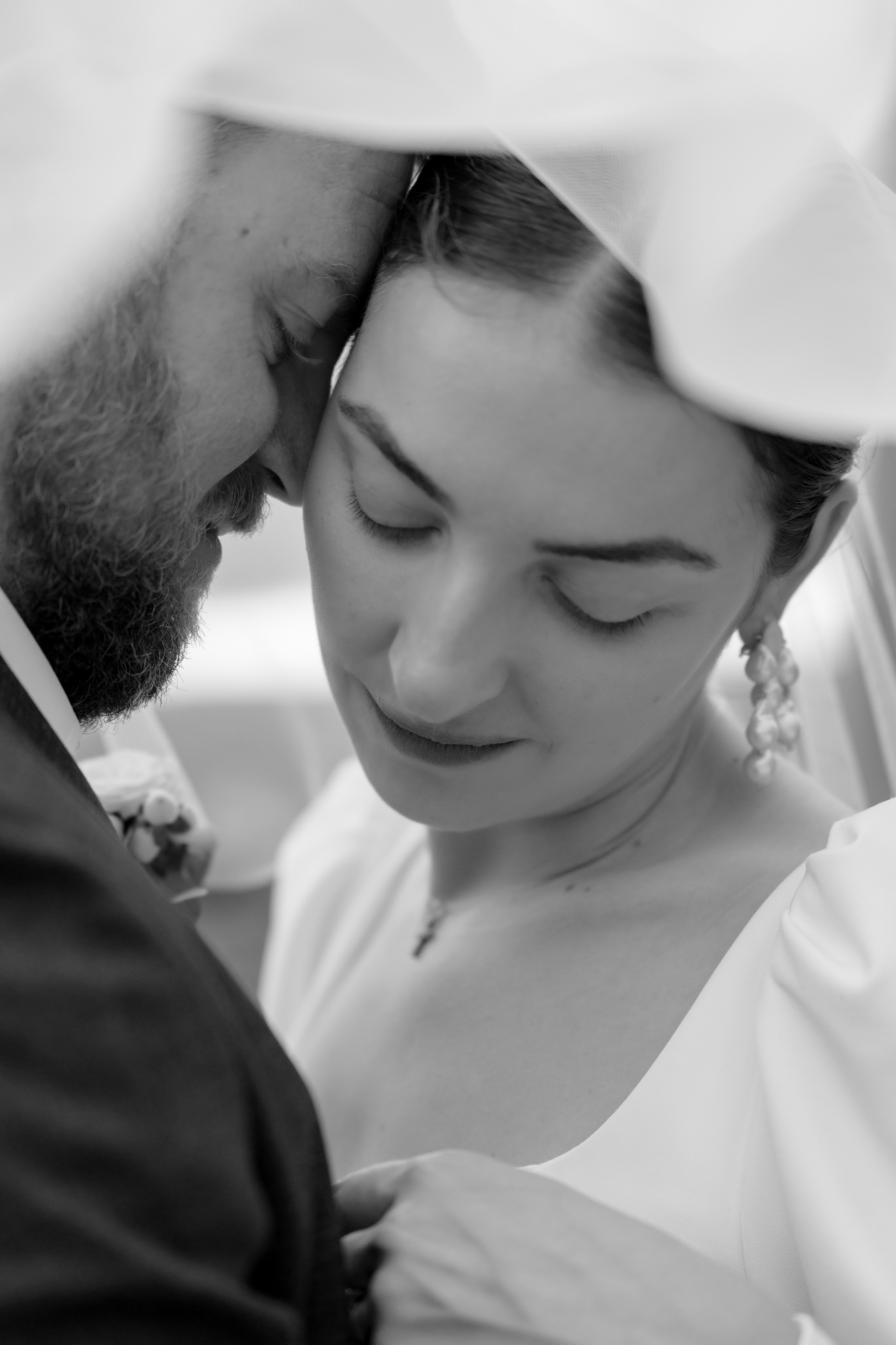 Elopment in Cortona. Villa Falconiere. Wedding Photographer in Italy