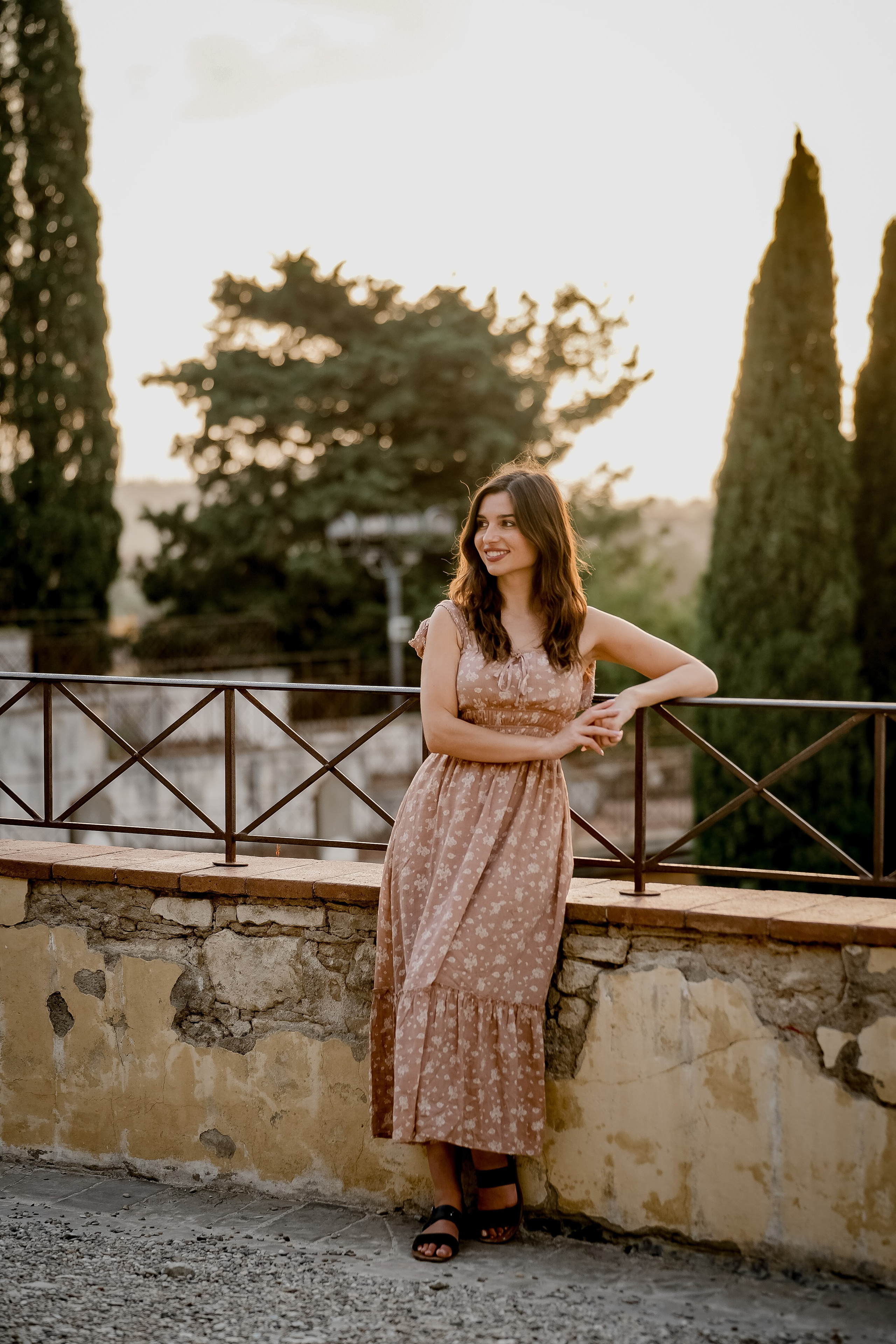 Family Photoshoot. Wedding Photographer in Italy