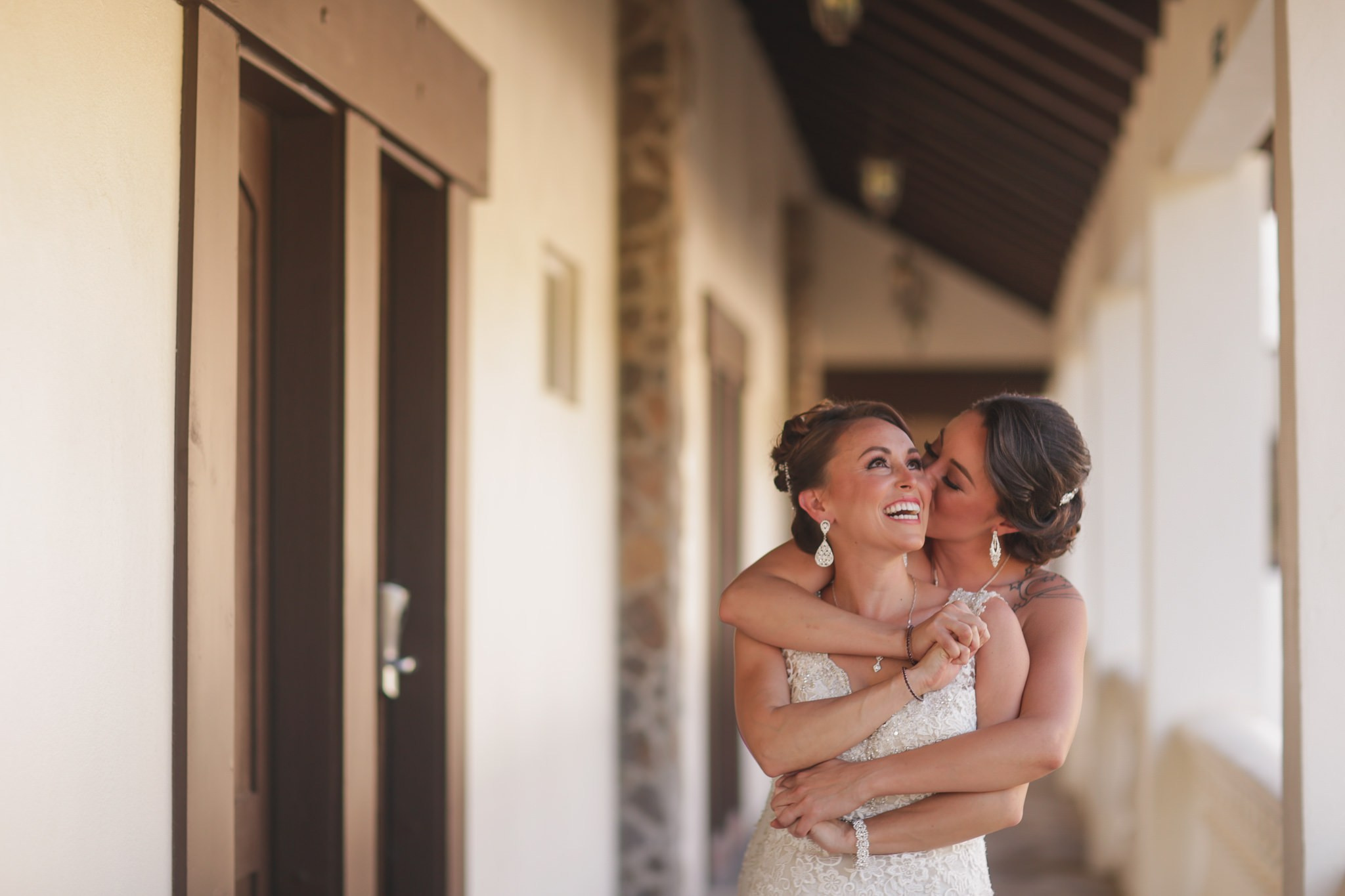 Two Brides Valle de Guadalupe Alicia y Viridiana. Estudio de fotografia en Tijuana