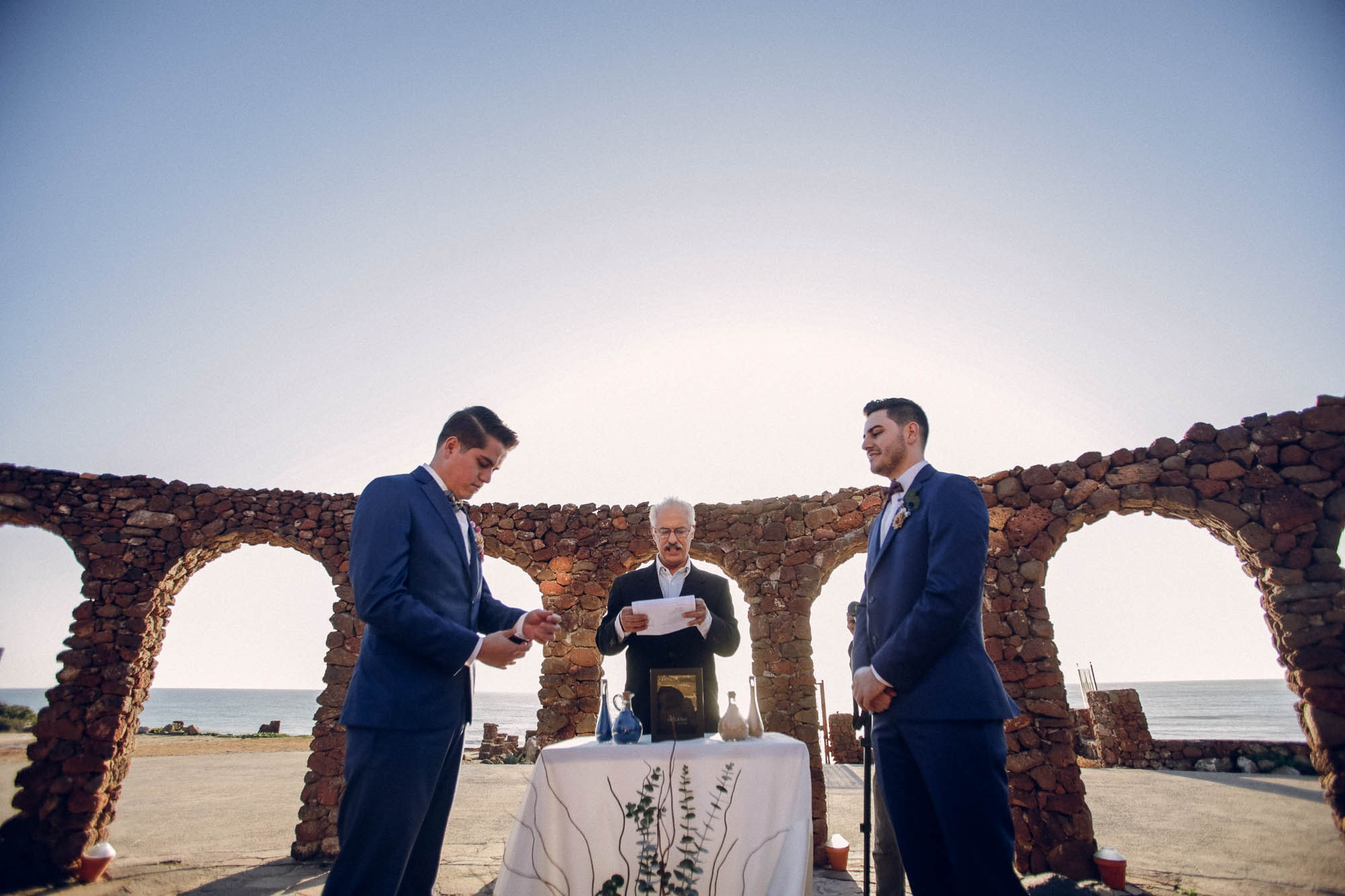 Two Grooms Valle de Guadalupe. Estudio de fotografia en Tijuana