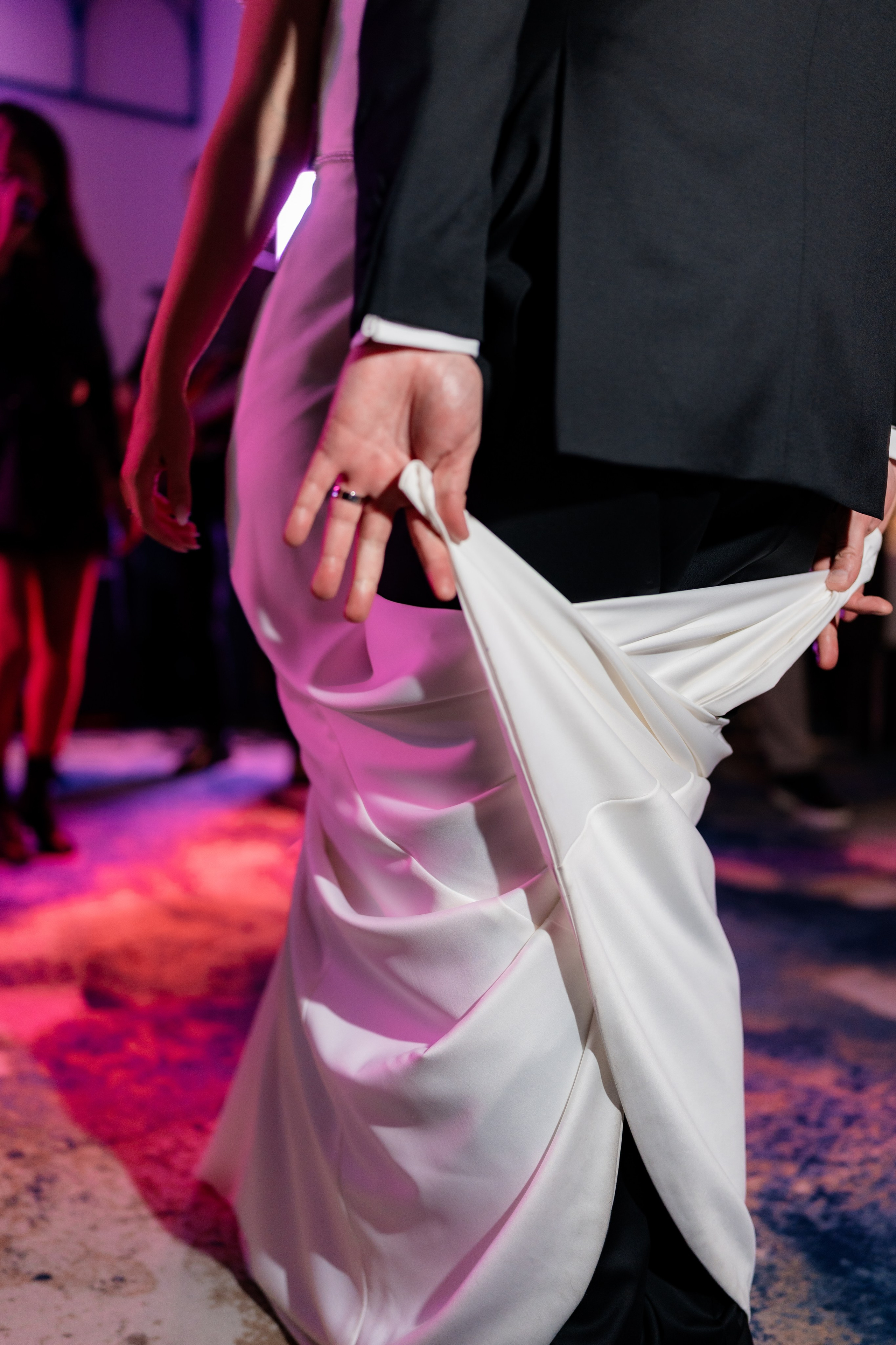 Madisson & Alex. Destination Wedding Photographer Alex Pasarelu