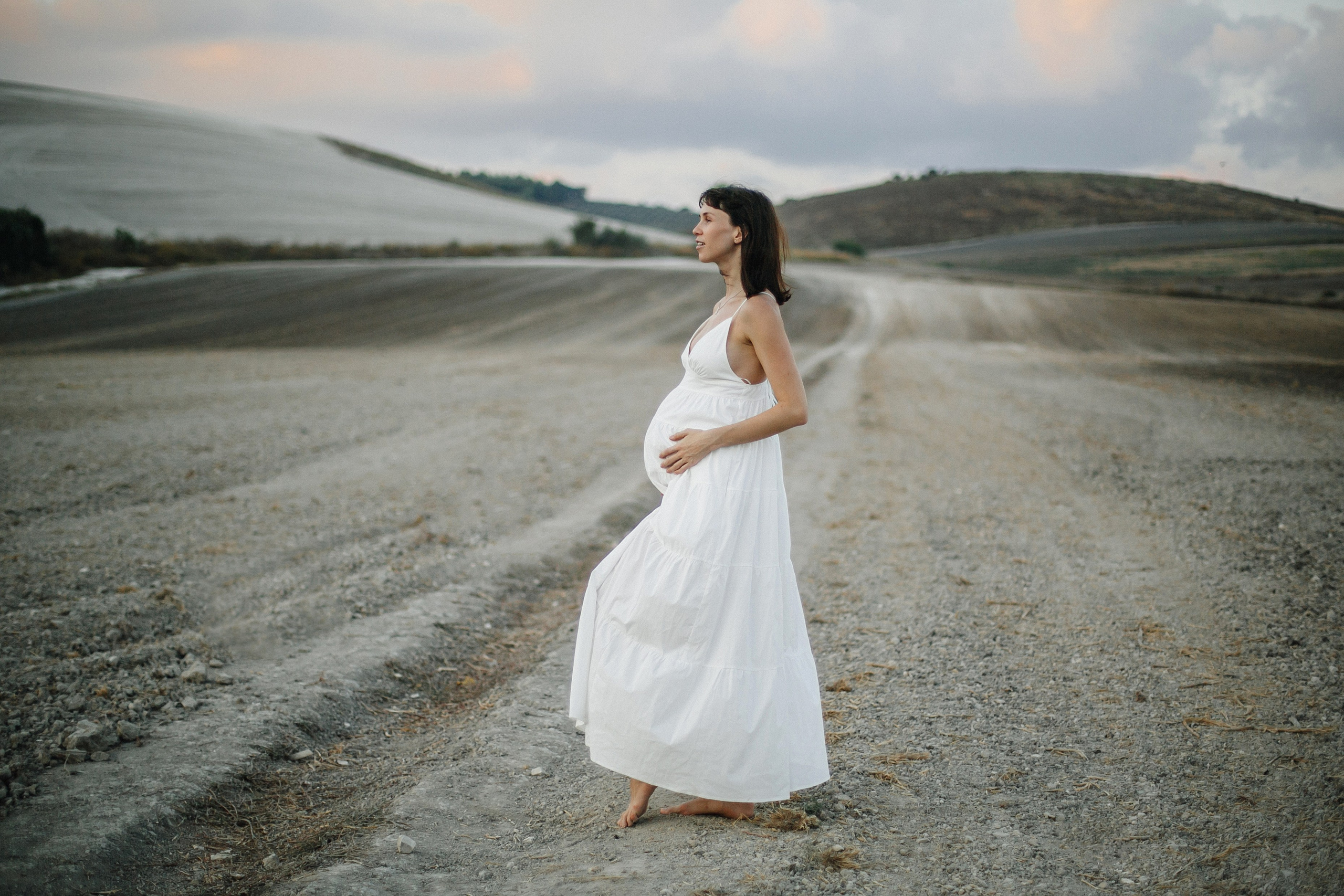 Kiryat Tivon field. Family photographer in Israel