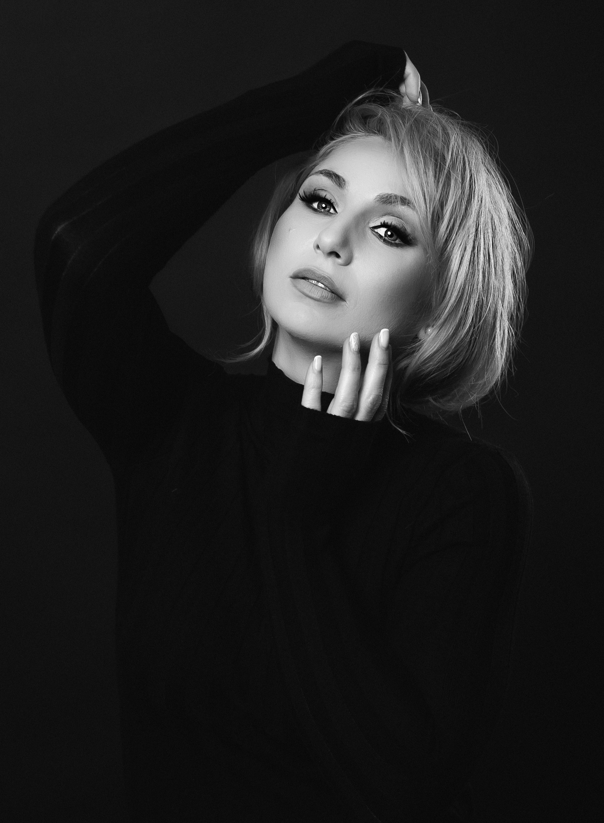 Elena Mascan – Fotograf newborn, maternitate, portret, smash the cake & branding personal | La Femme Studio Photograpy|Constanţa