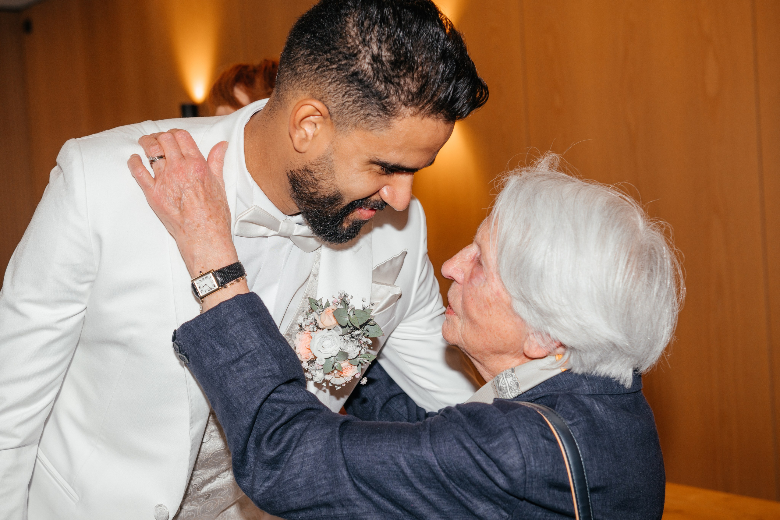 FLORENCE & JAMAL Dübendorf, Switzerland. I am Elena Altendorfer. Wedding photographer in Zurich and Switzerland