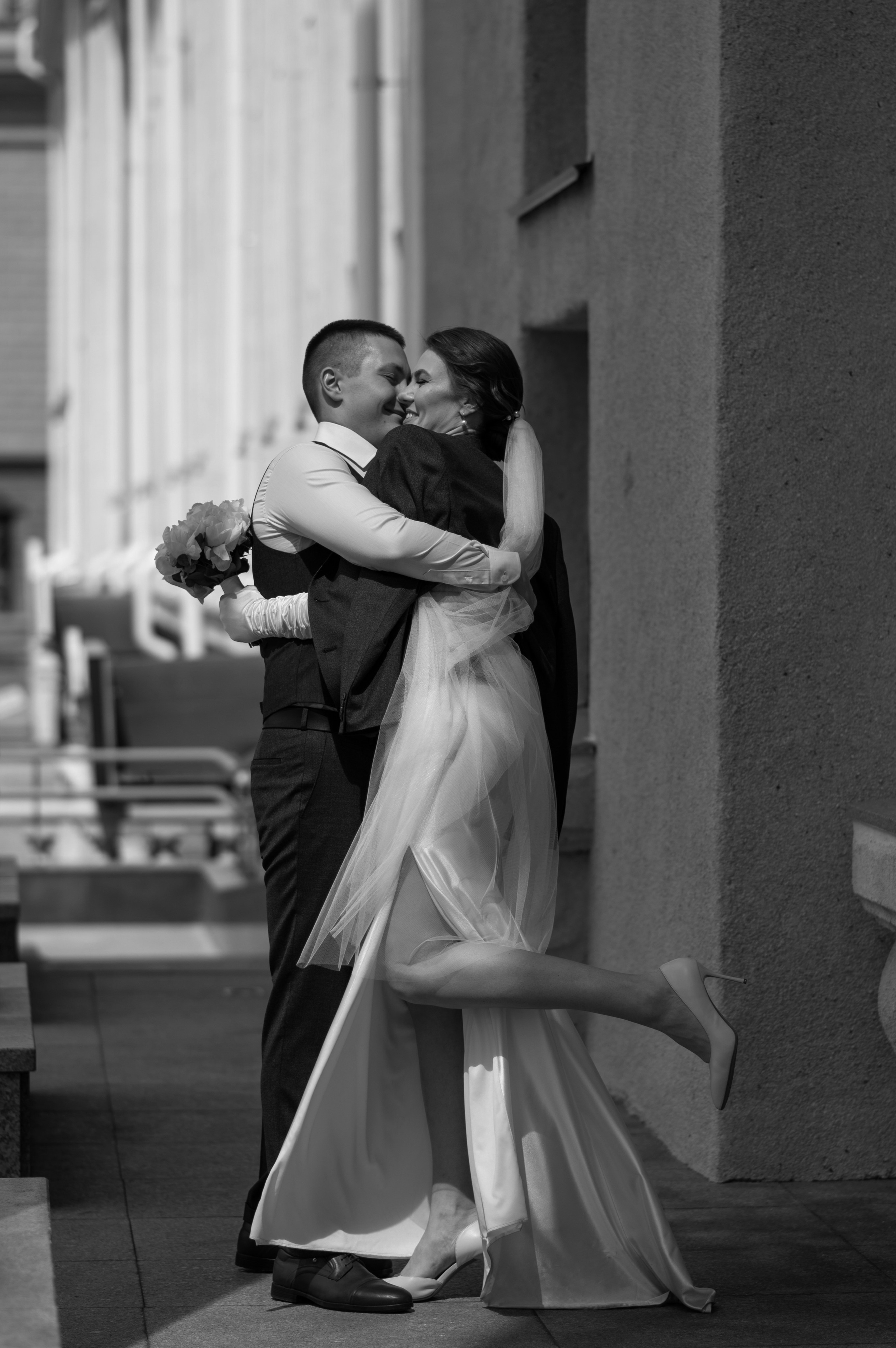 Light. Wedding and commercial photographer