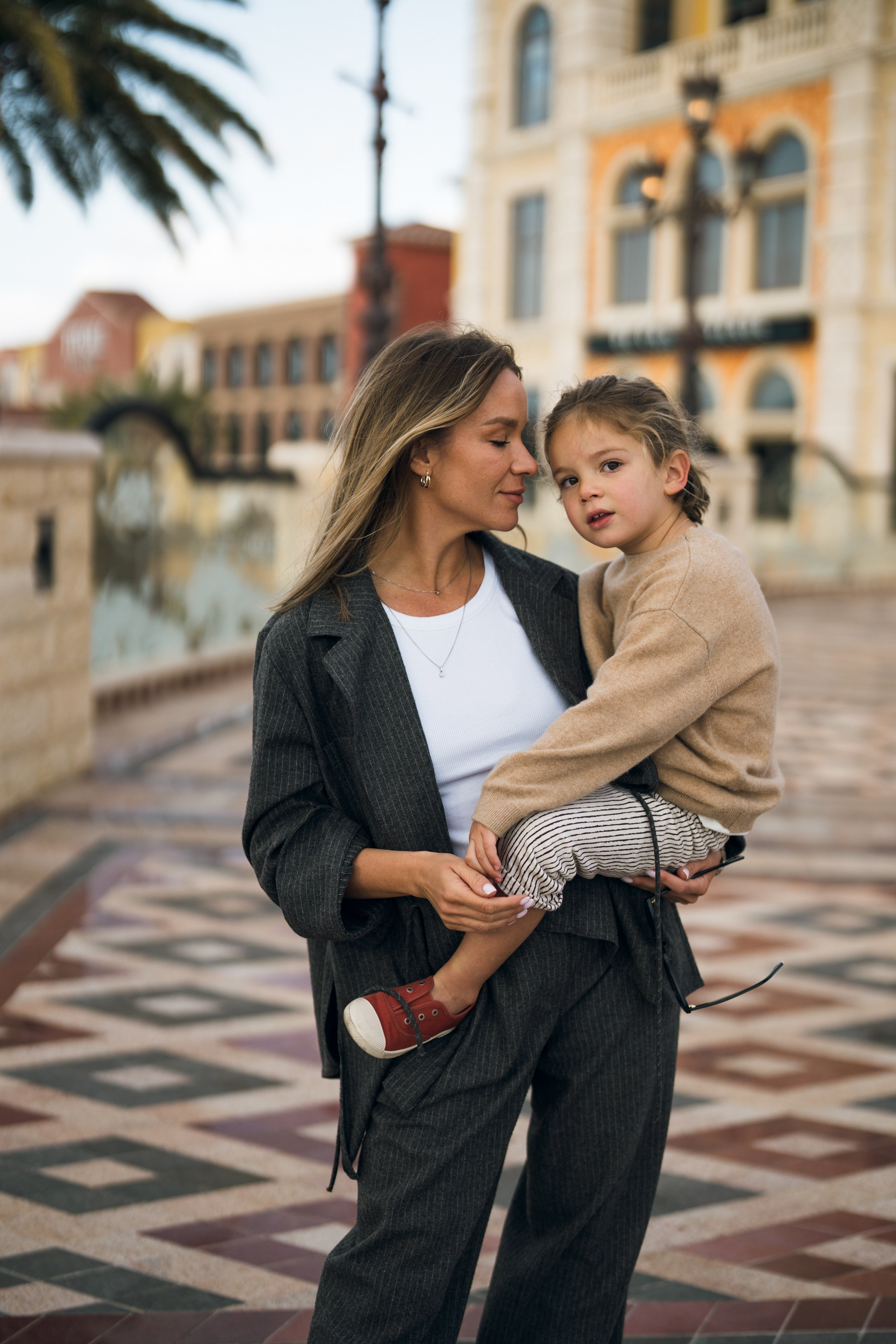 Natalia&Luca. Wedding & elopement photographer Viktoriya Kravtsov. Las Vegas