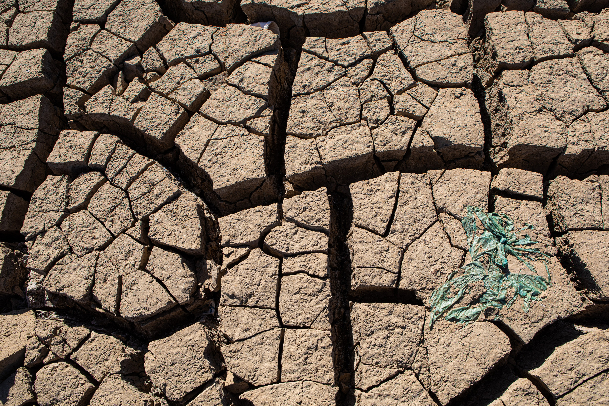Garbage landscape. Documentary, lifestile photographer in Morocco Marina Chaikovskaia