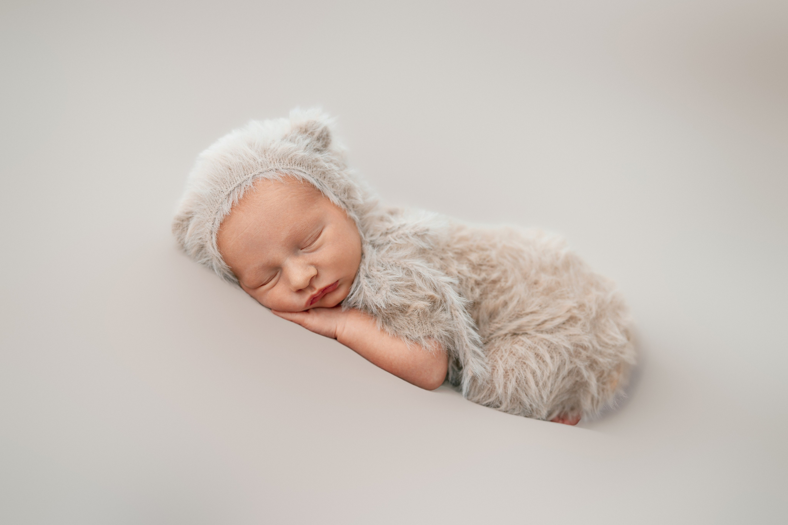 Newborn. Anaeliseevaphoto.com