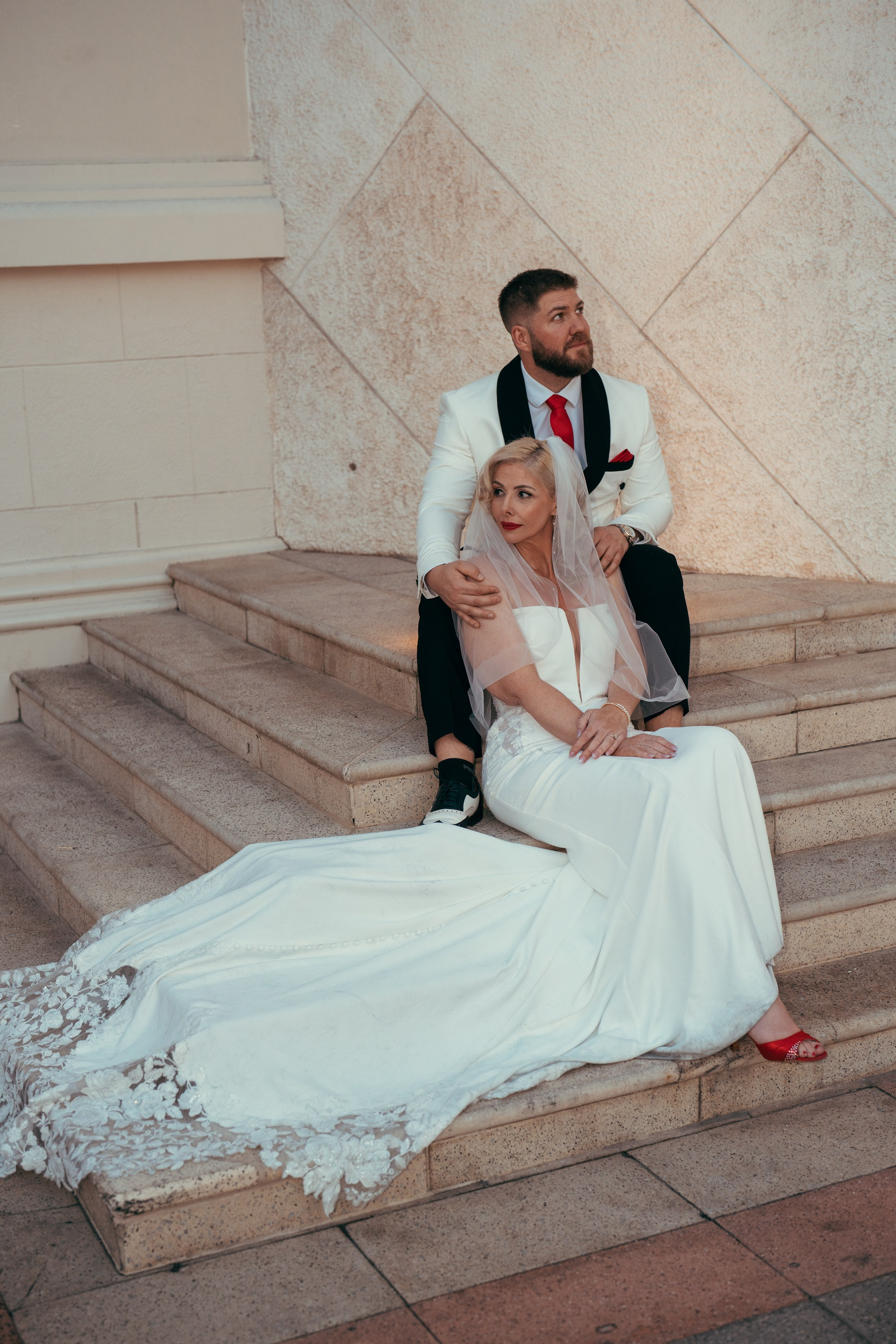 Chris&Holly. Wedding & elopement photographer Viktoriya Kravtsov. Las Vegas