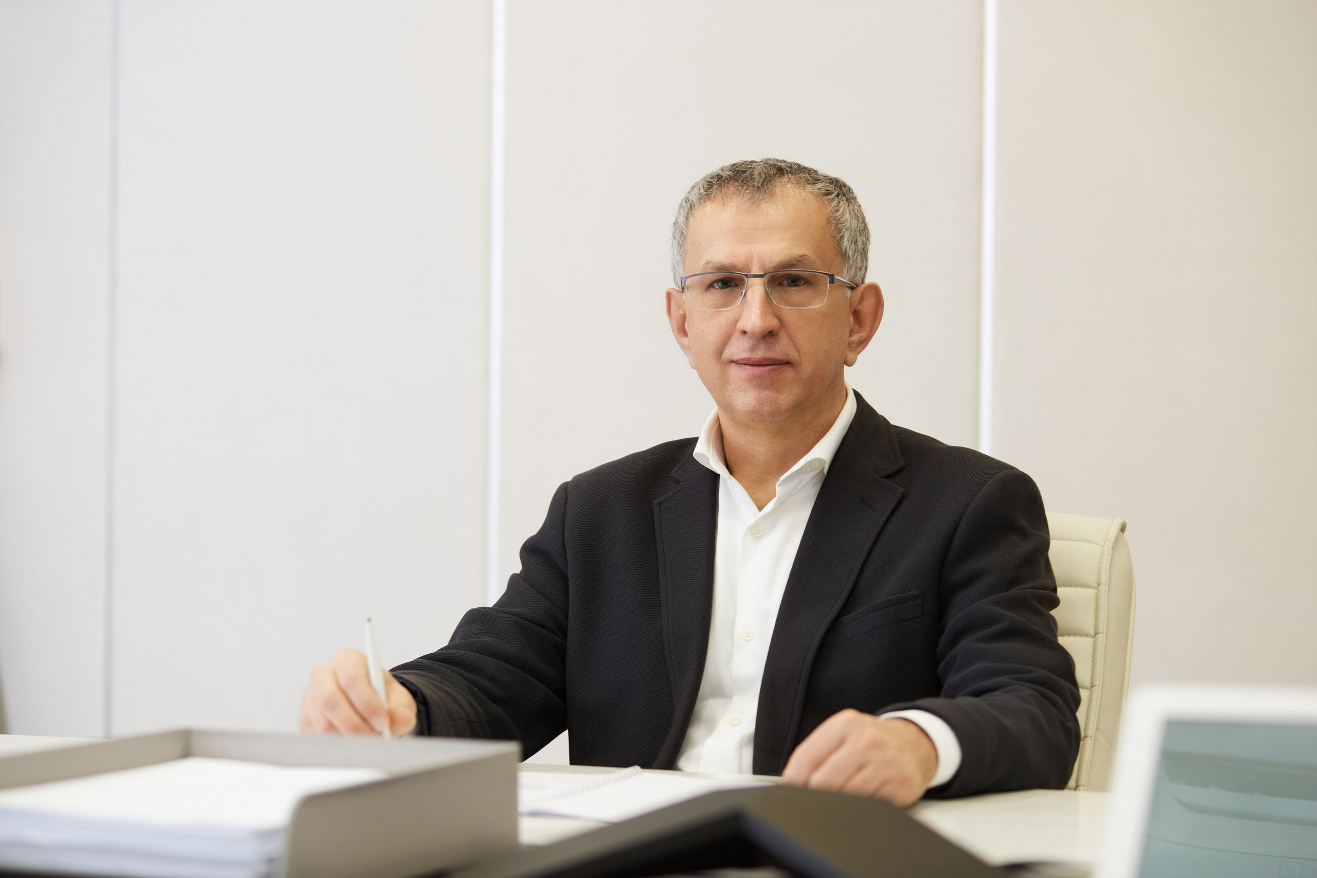 МИГ МЕДИЦИНСКАЯ ИНВЕСТИЦИОННАЯ ГРУППА. Фотостудия рекламной, коммерческой съемки в Улан-Удэ