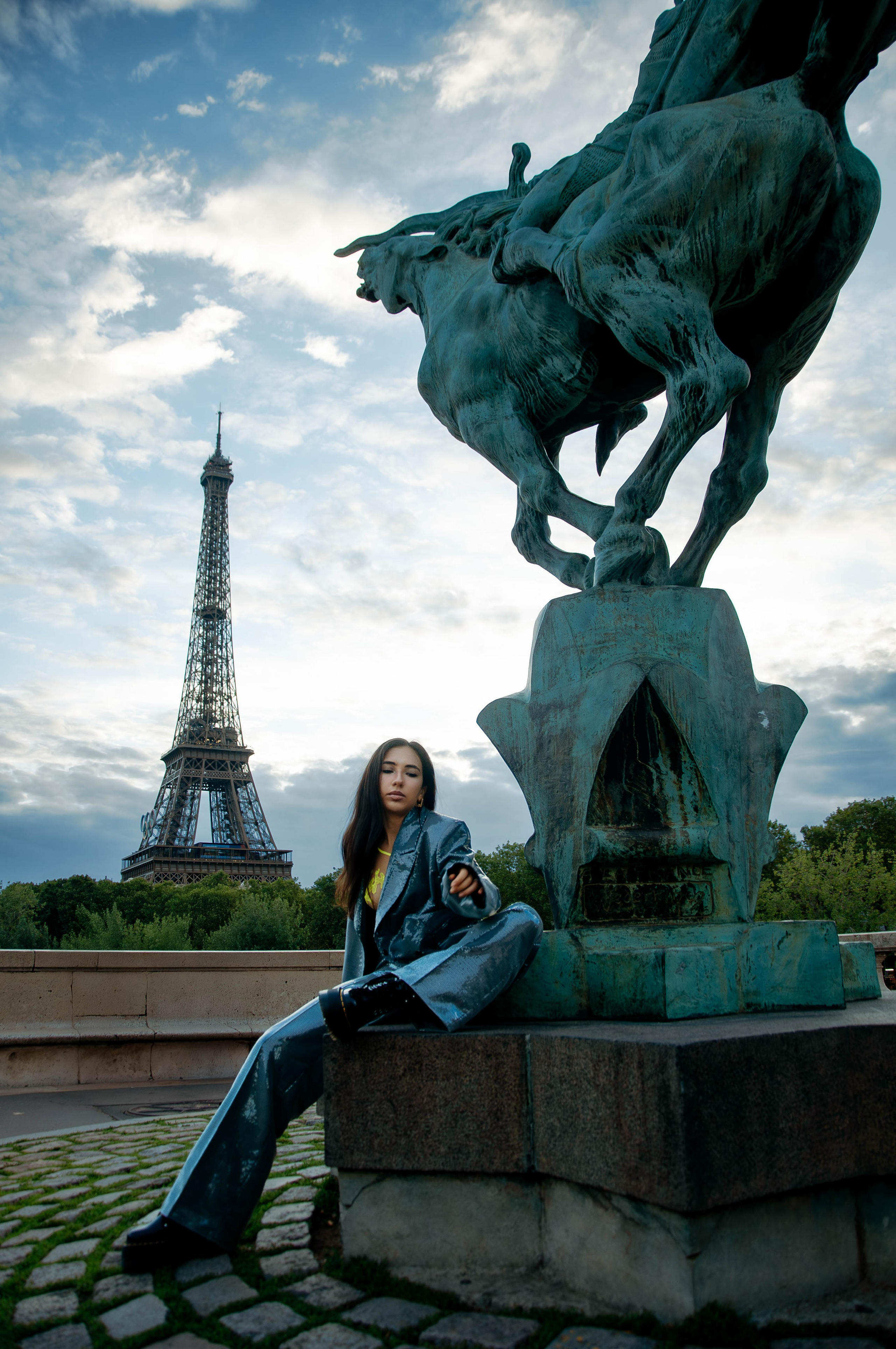 Осенняя фотосессия у Эйфелевой башни. Фотограф в Париже Полина Осипова