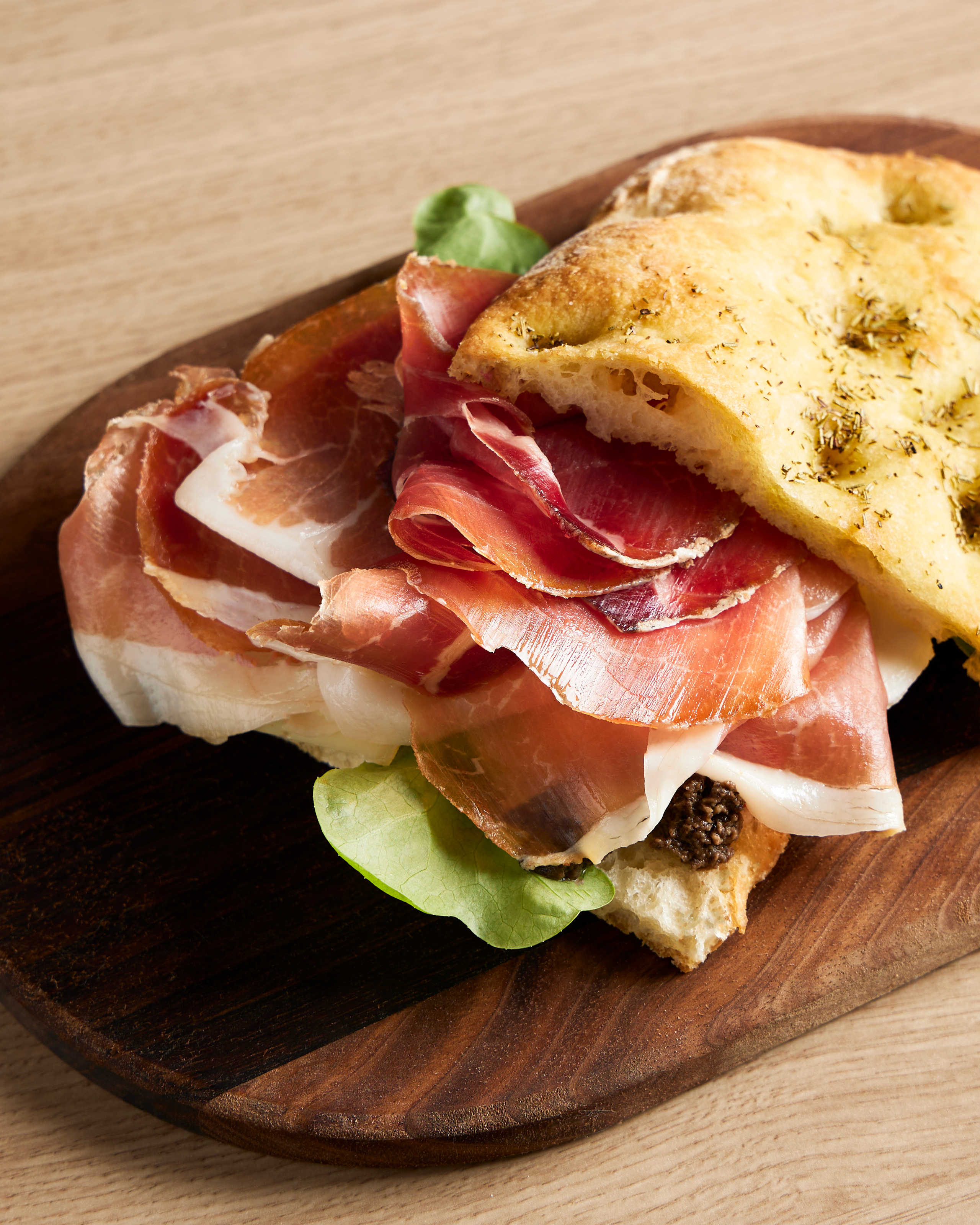 focaccia with prosciutto and pesto