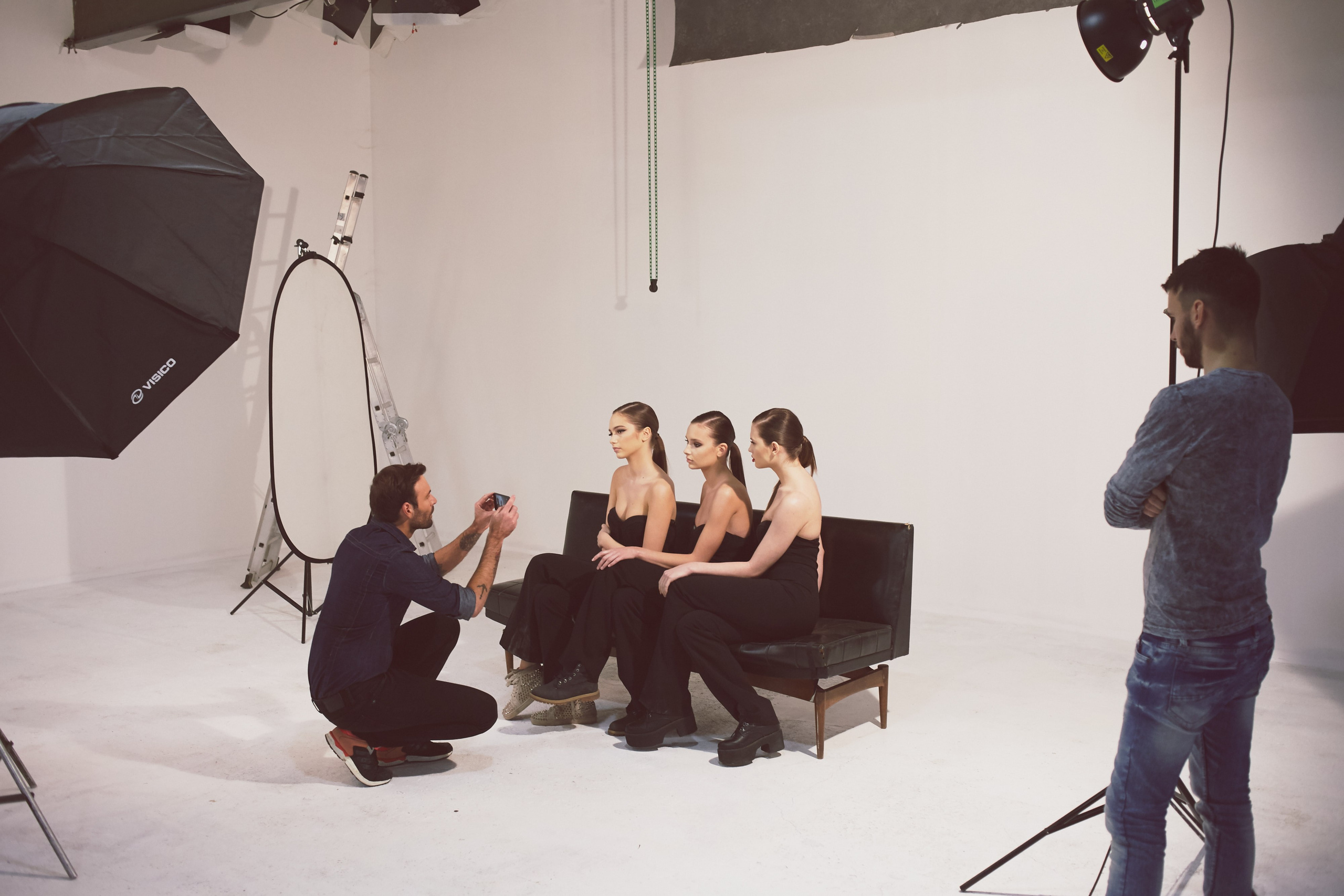 Studio Photogenic. Commercial and studio photographer in Belgrade