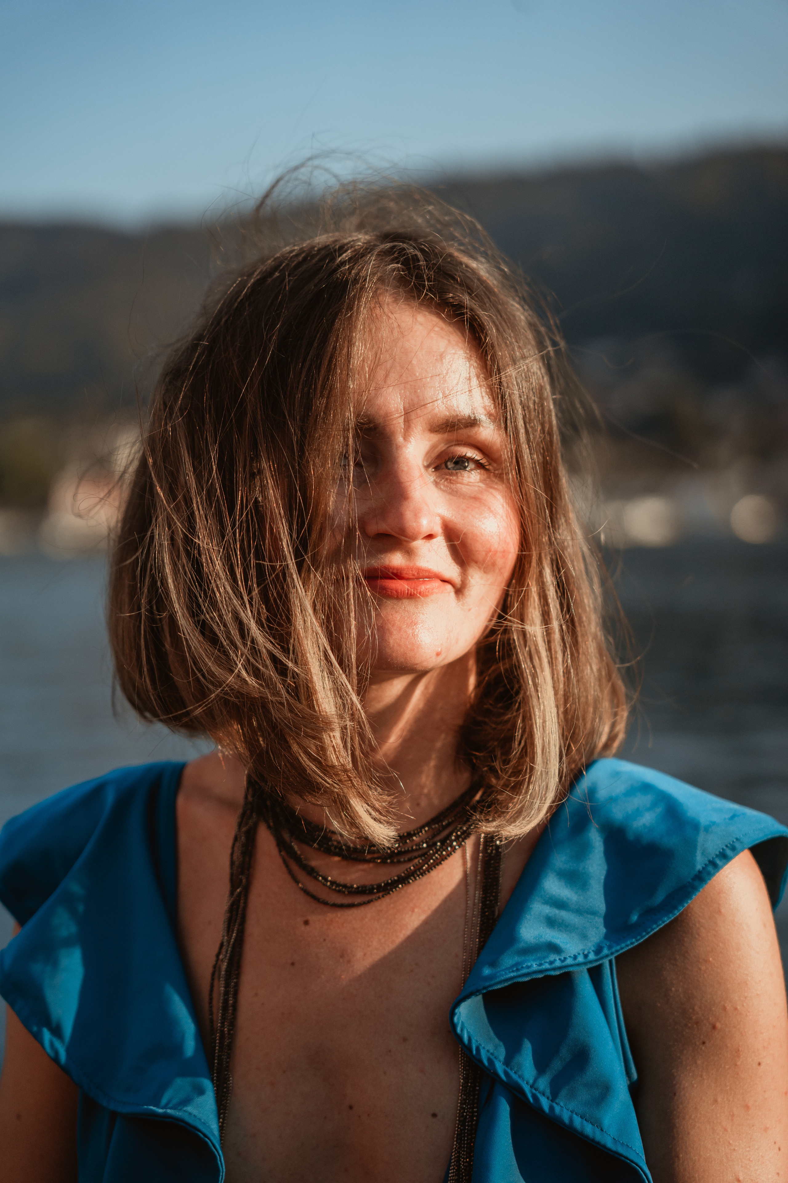 Girl’s Party on the Boat (lake Maggiore, Italy). PHOTOGRAPHER IN ITALY