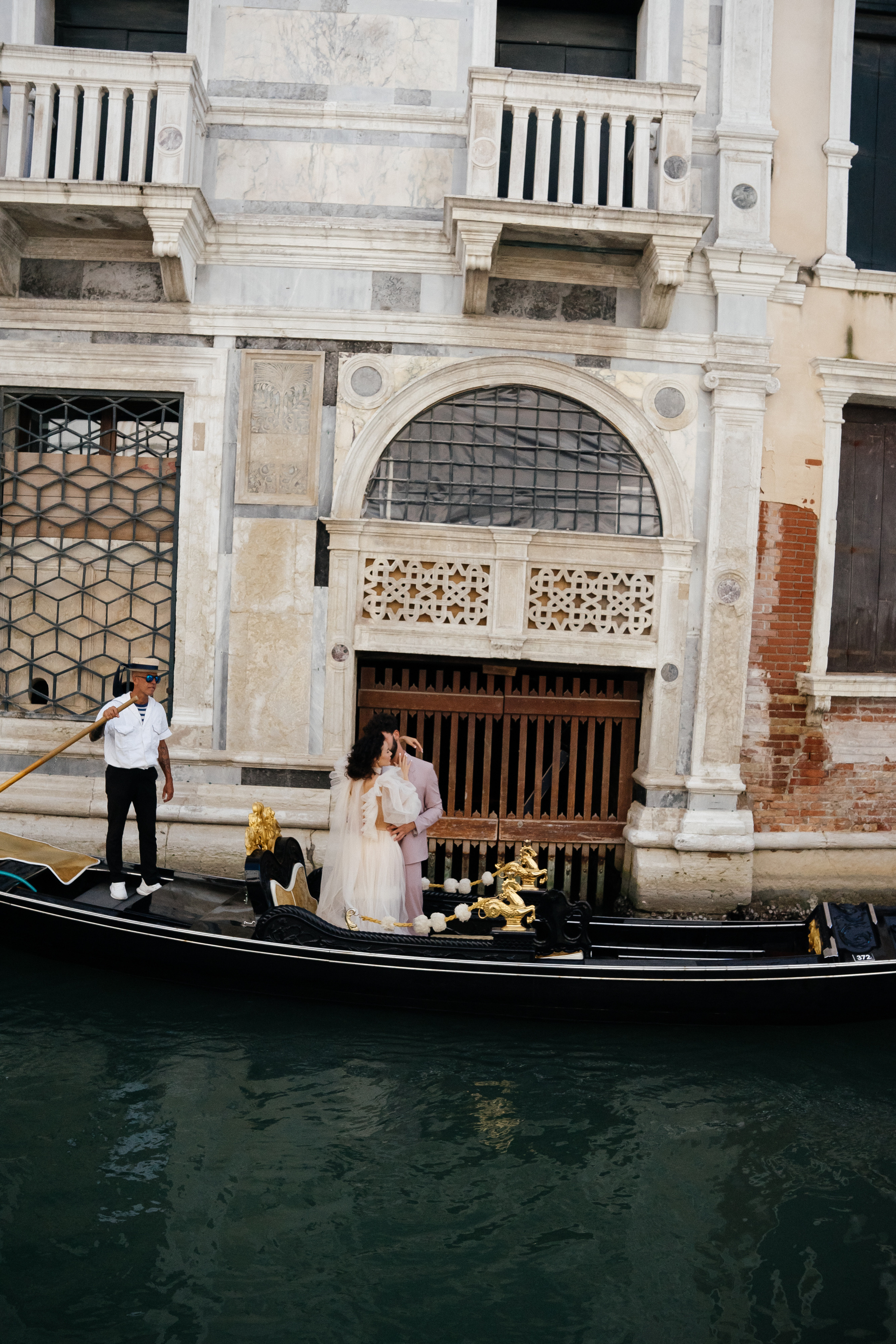 LOVESTORY IN VENICE. PHOTOGRAPHER IN ITALY