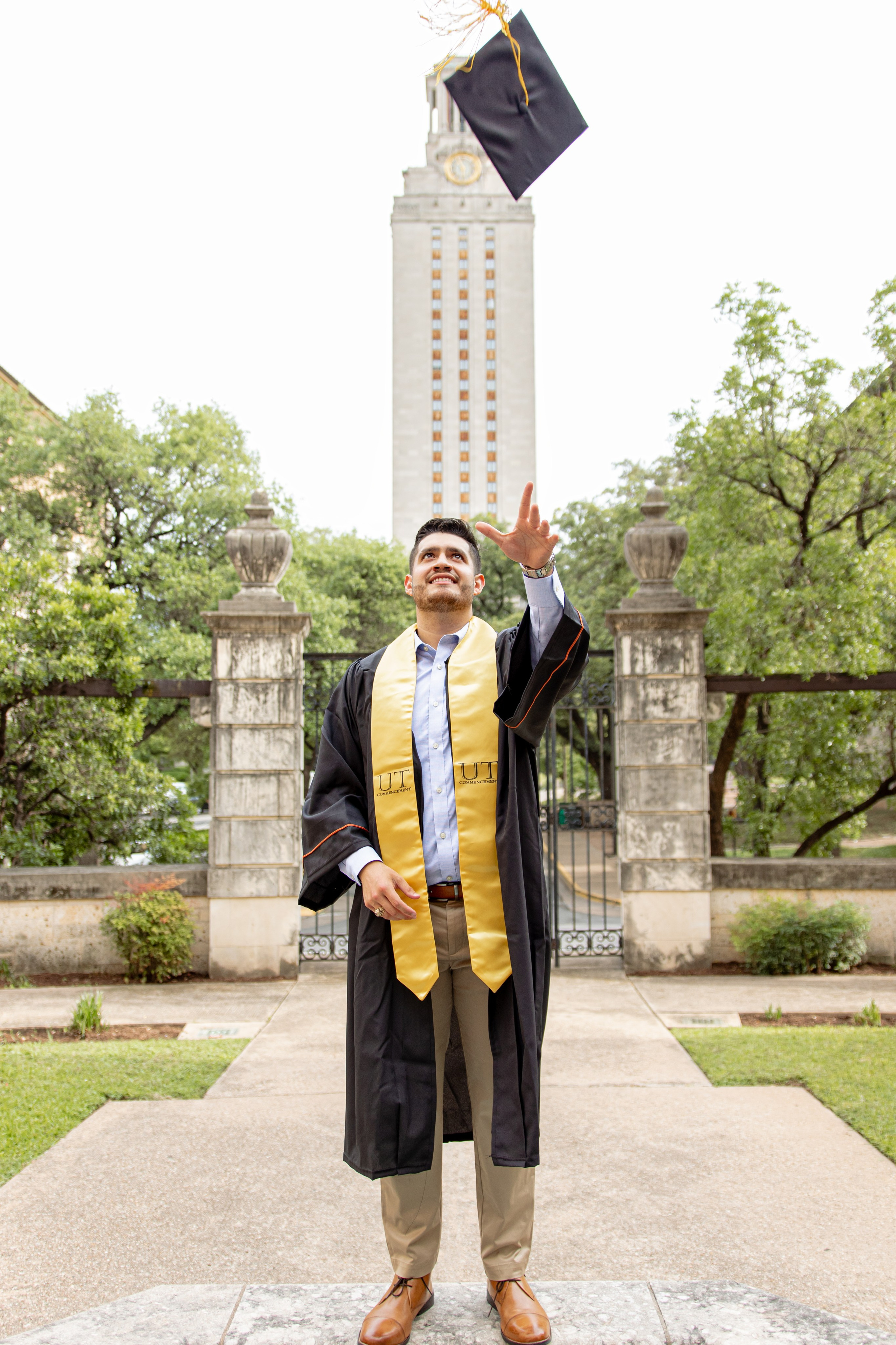 Pedro’s senior photoshoot at the University of Texas Austin