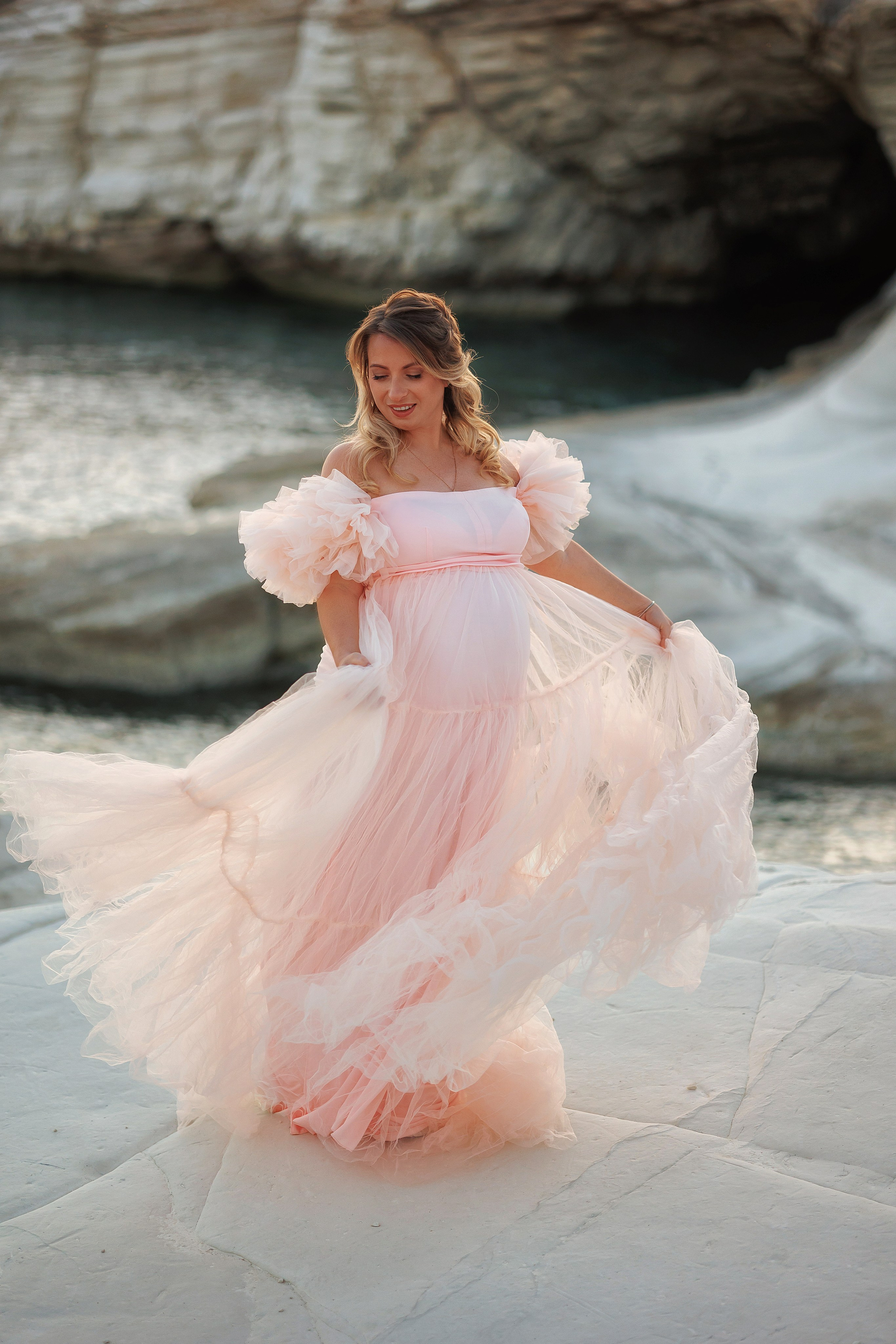 Pregnancy photoshoot. Photographer in Cyprus