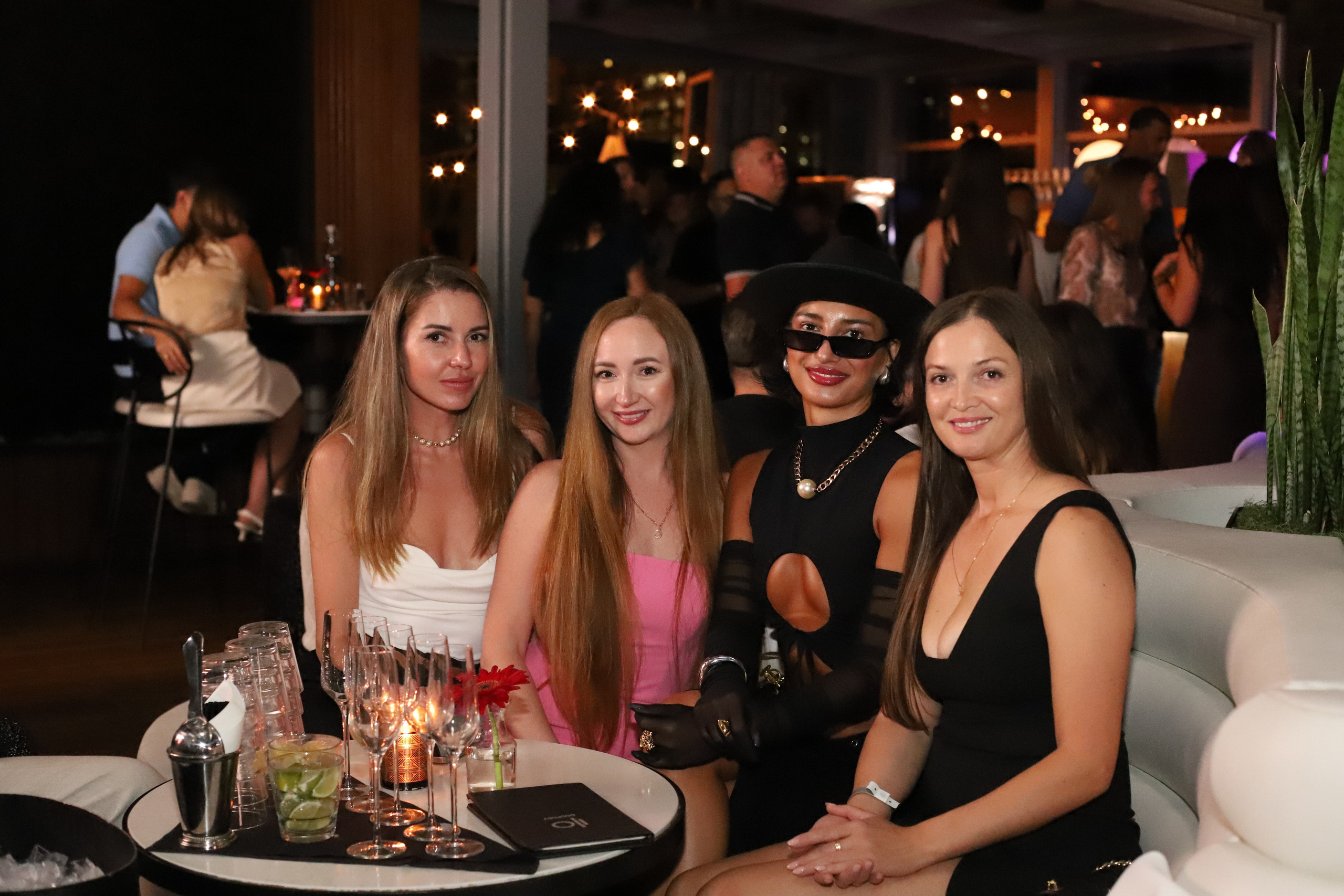 IO Godfrey Rooftop Lounge. VALERIIA VIUNOVA individual shooting\love story\event\brand