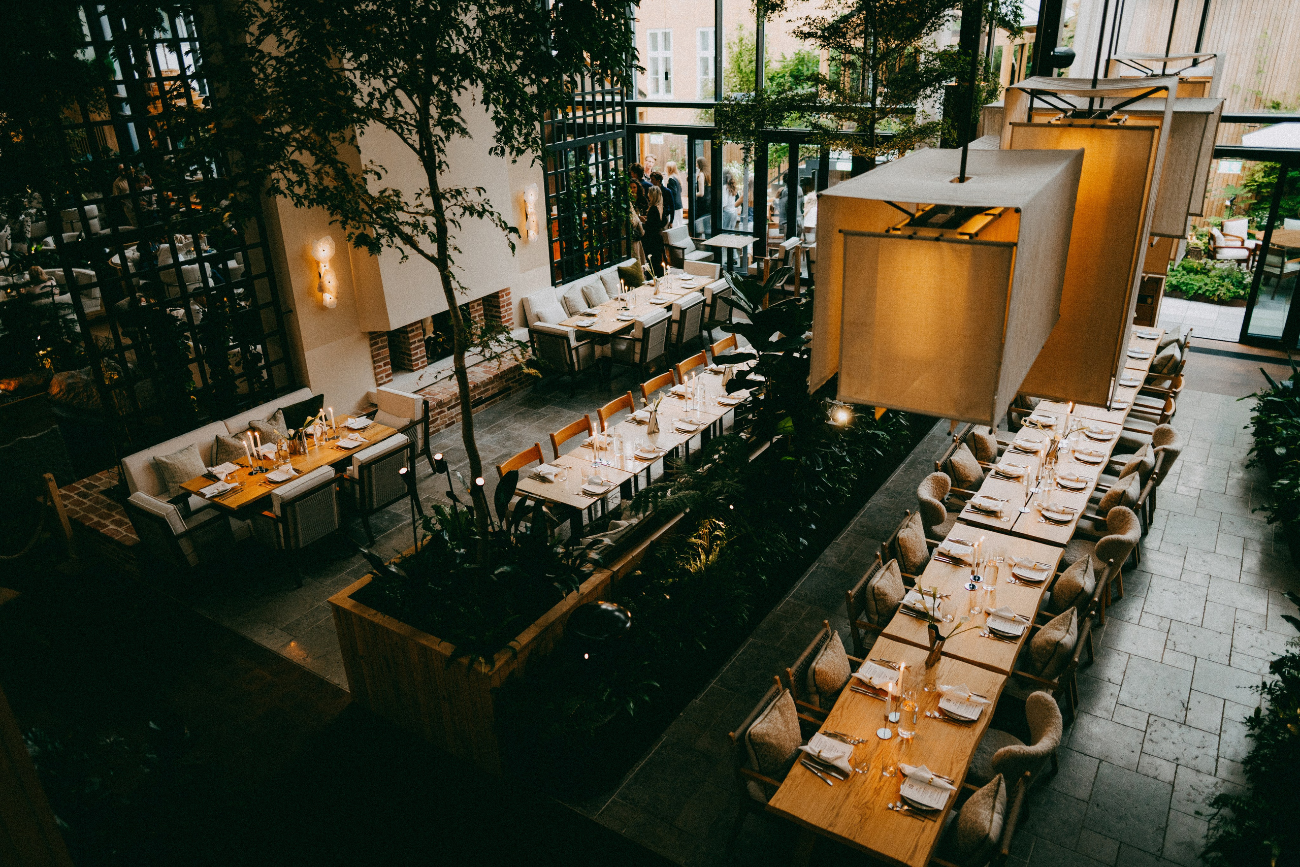 Professional photography for corporate events, conferences and special occasions