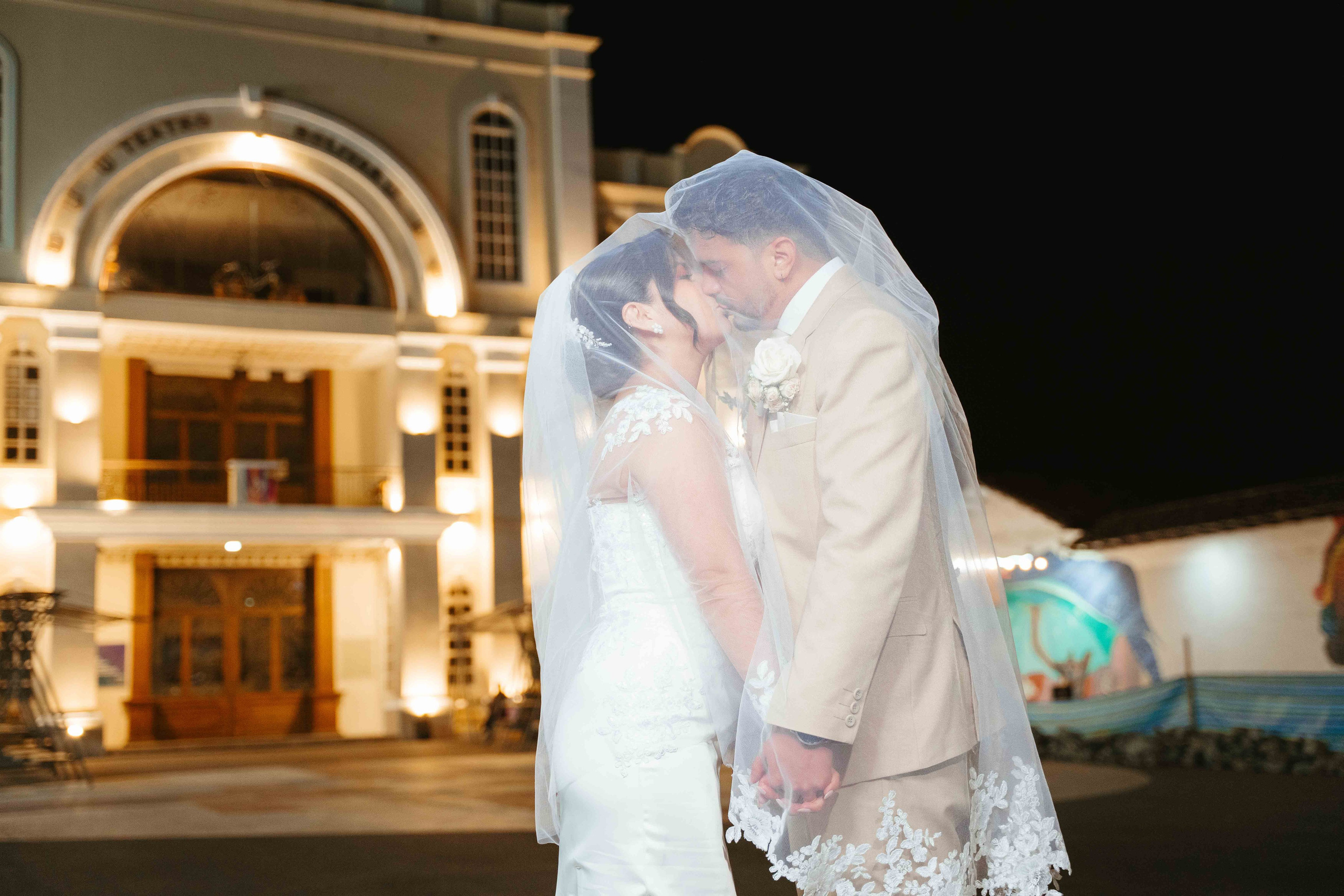 Boda de Kelvin y Yari en Loja | Fotografía y Filmación por Piero Alvarez. Fotógrafo de bodas en Loja Ecuador | Piero Alvarez PH