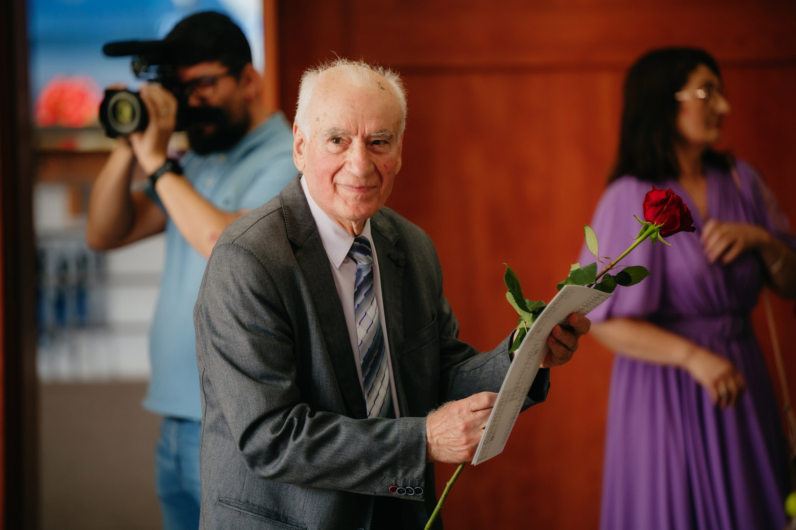 Medicina Veterinara — dupa 30 de ani…. Laurentiu Stefan StoryTeller