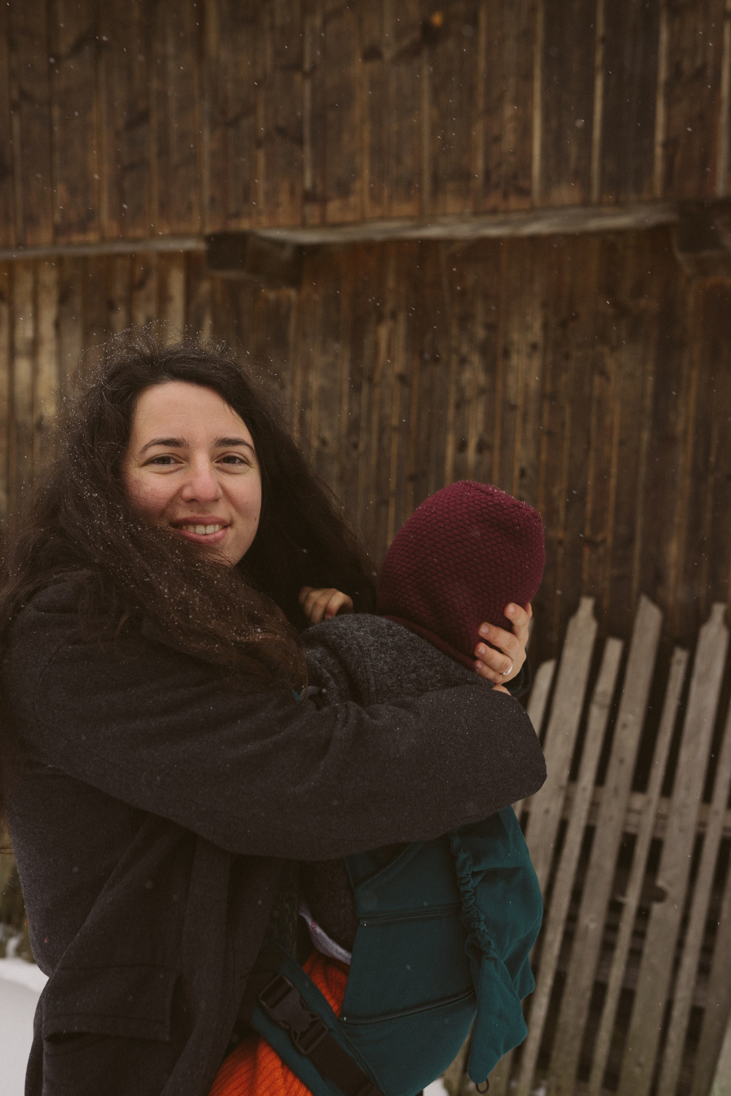 Review Manduca XT: Experiența mea de mamă | Mădălina Beda. Madalina Beda- Artist vizual, fotograf, doula la nastere, consultant babywearing Brasov si in toata tara