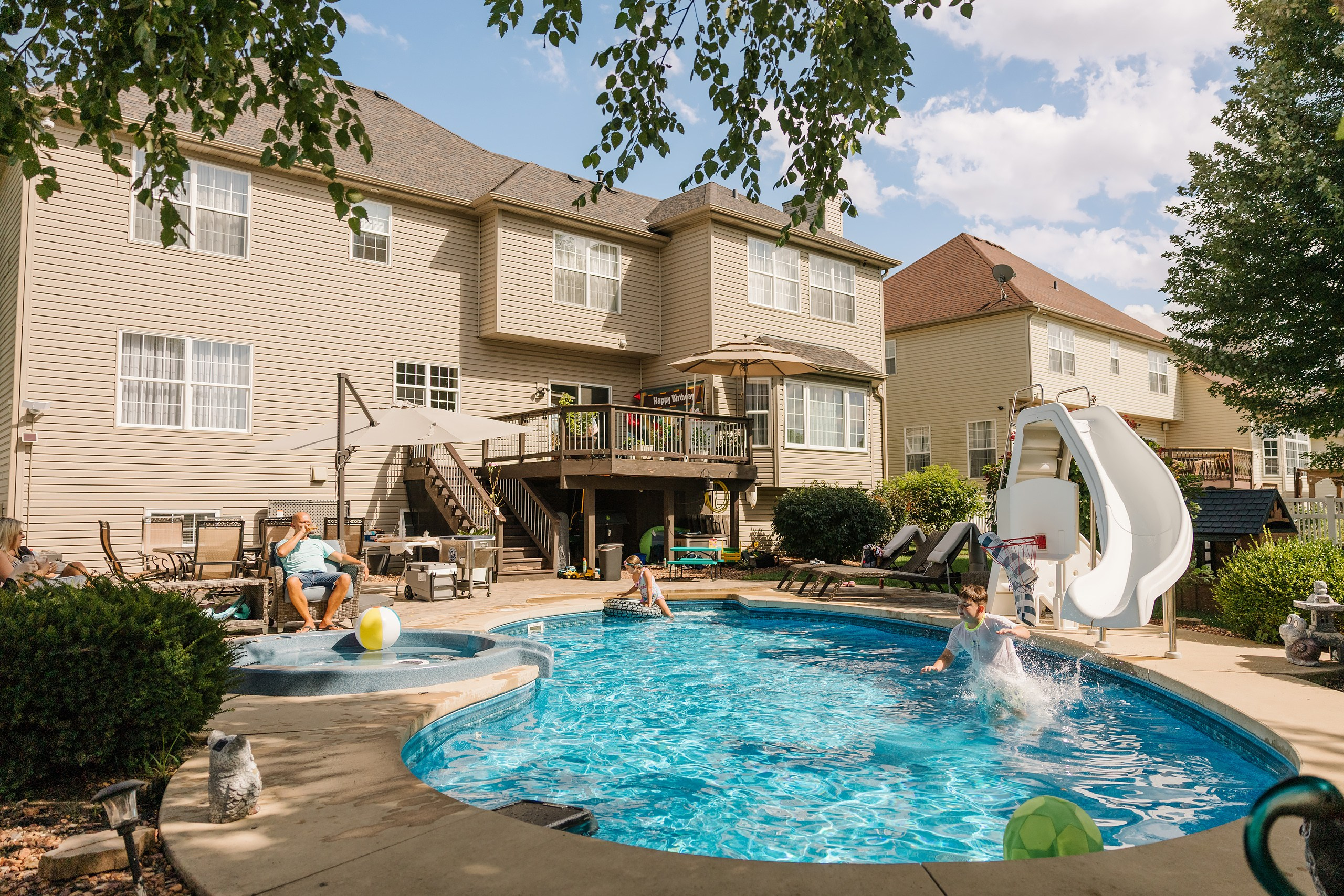 Birthday Party. Wedding family event photographer in Chicago Nick Yushevich