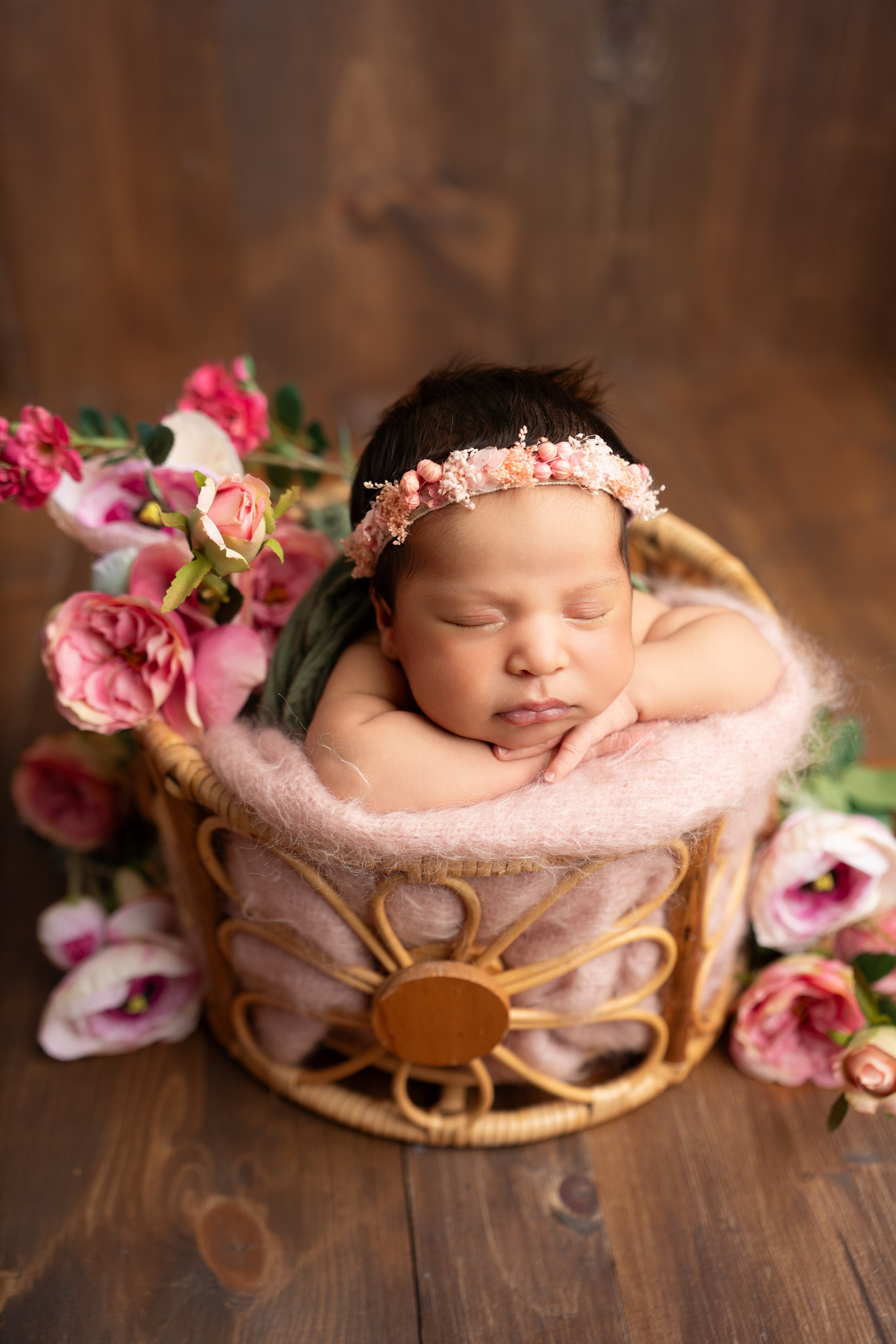 Posed Newborn. Maternity, family and newborn photography in San Francisco Bay Area