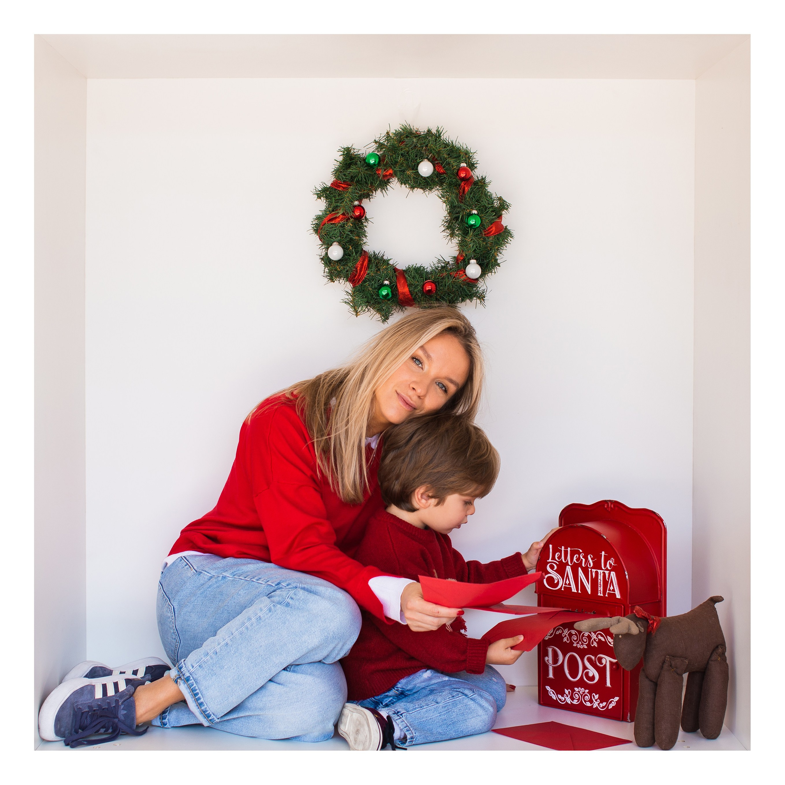 Christmas. Wedding & elopement photographer Viktoriya Kravtsov. Las Vegas