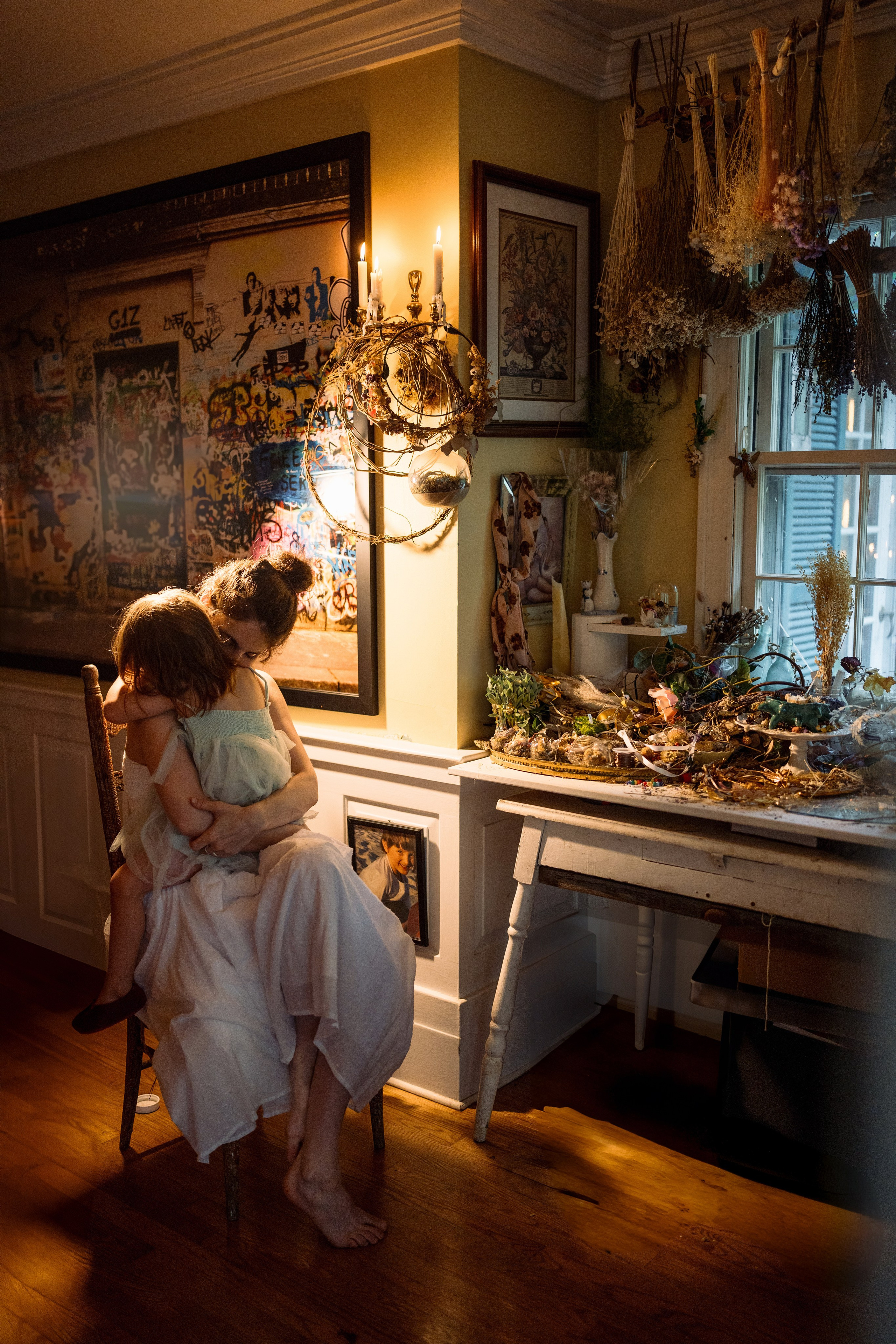 Avigail, Maya, Ben. At home. Wedding and family photographer and videographer PA, NJ, NY, DE, MD