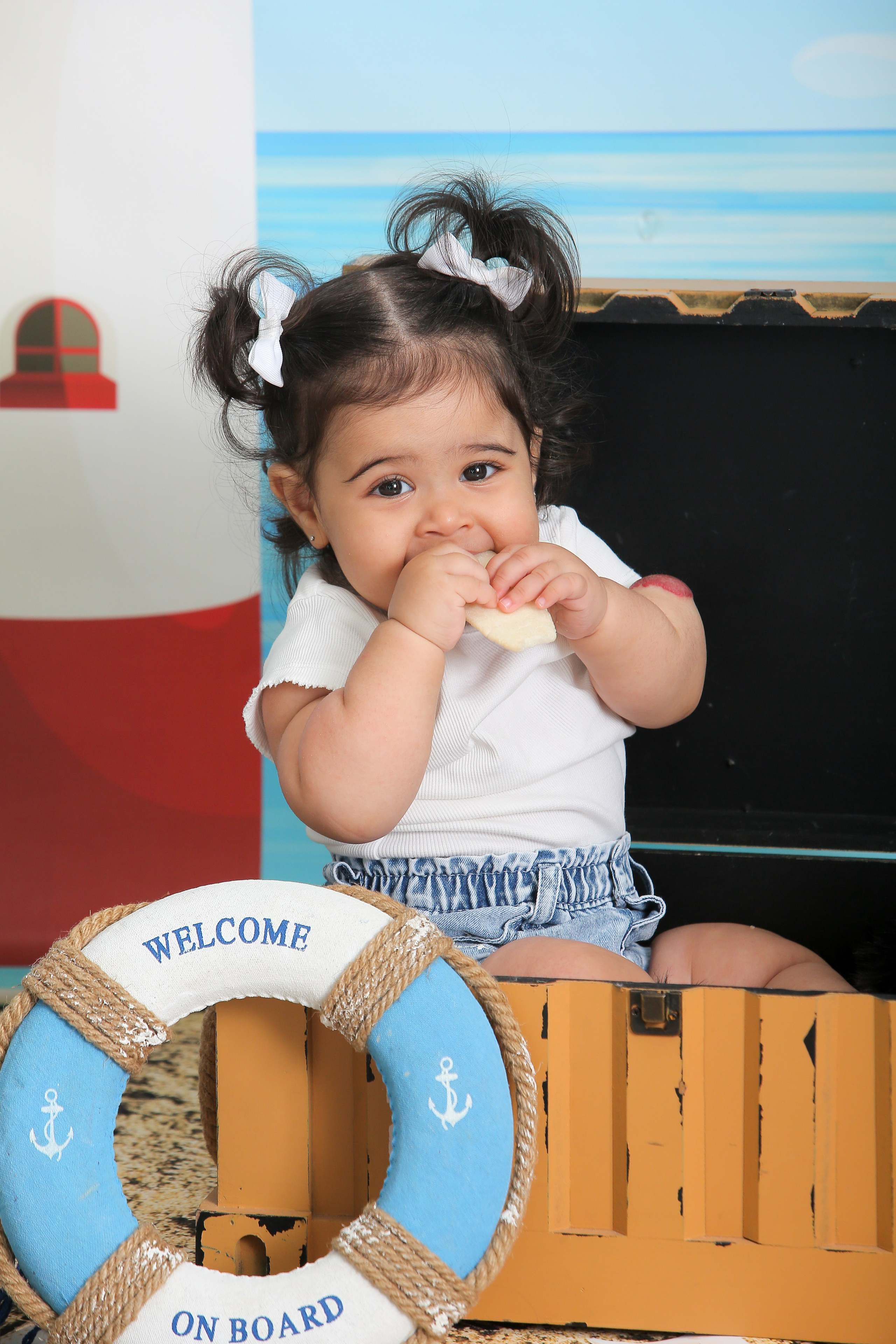 נועה בת שנה. Wedding and events photographers Studio Shalom