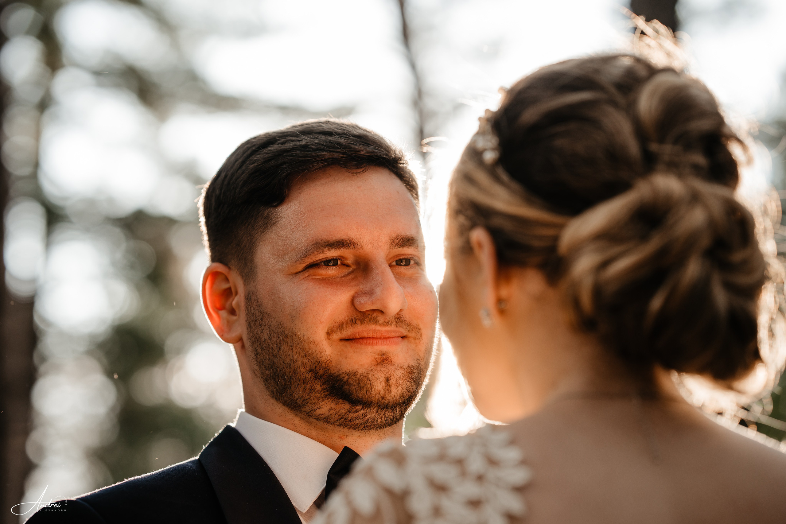 Cătălina & Călin. Raw Studio. Fotograful tau de nunta!